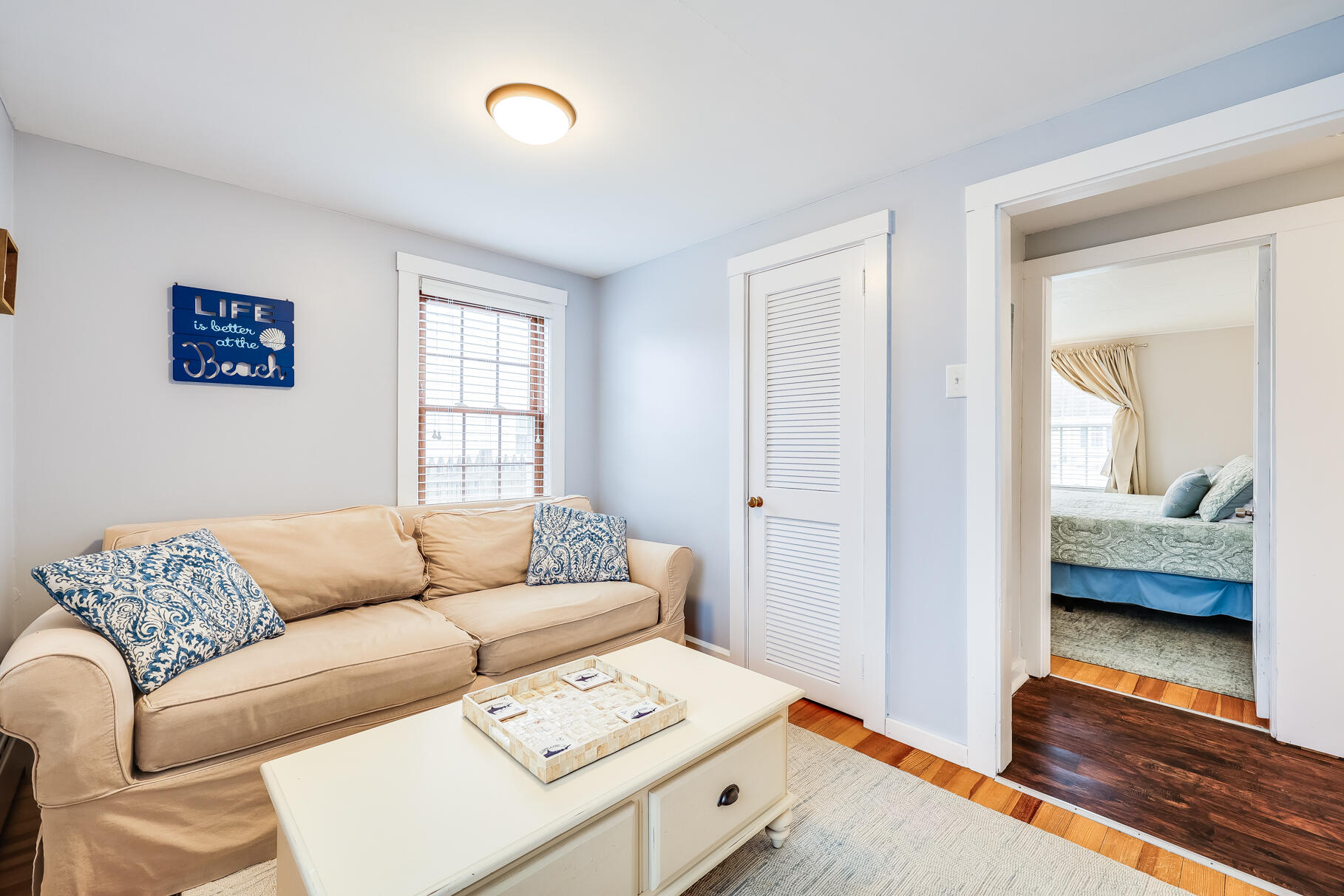 73 Standish Way