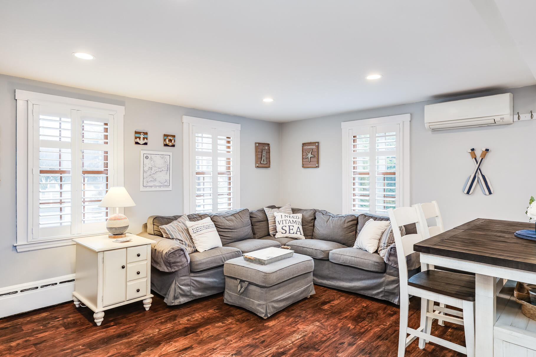 73 Standish Way