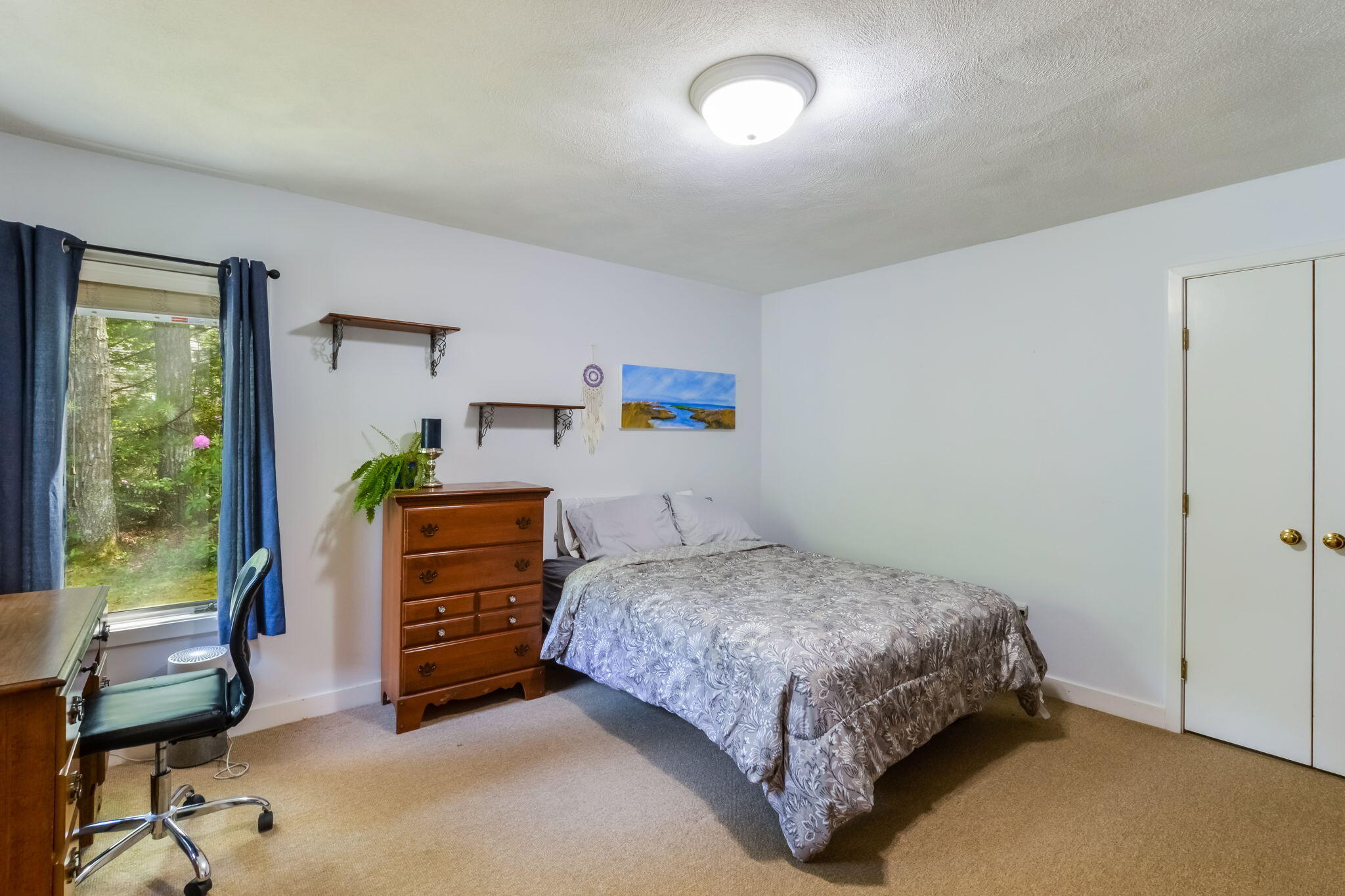 186 Coonamessett Circle