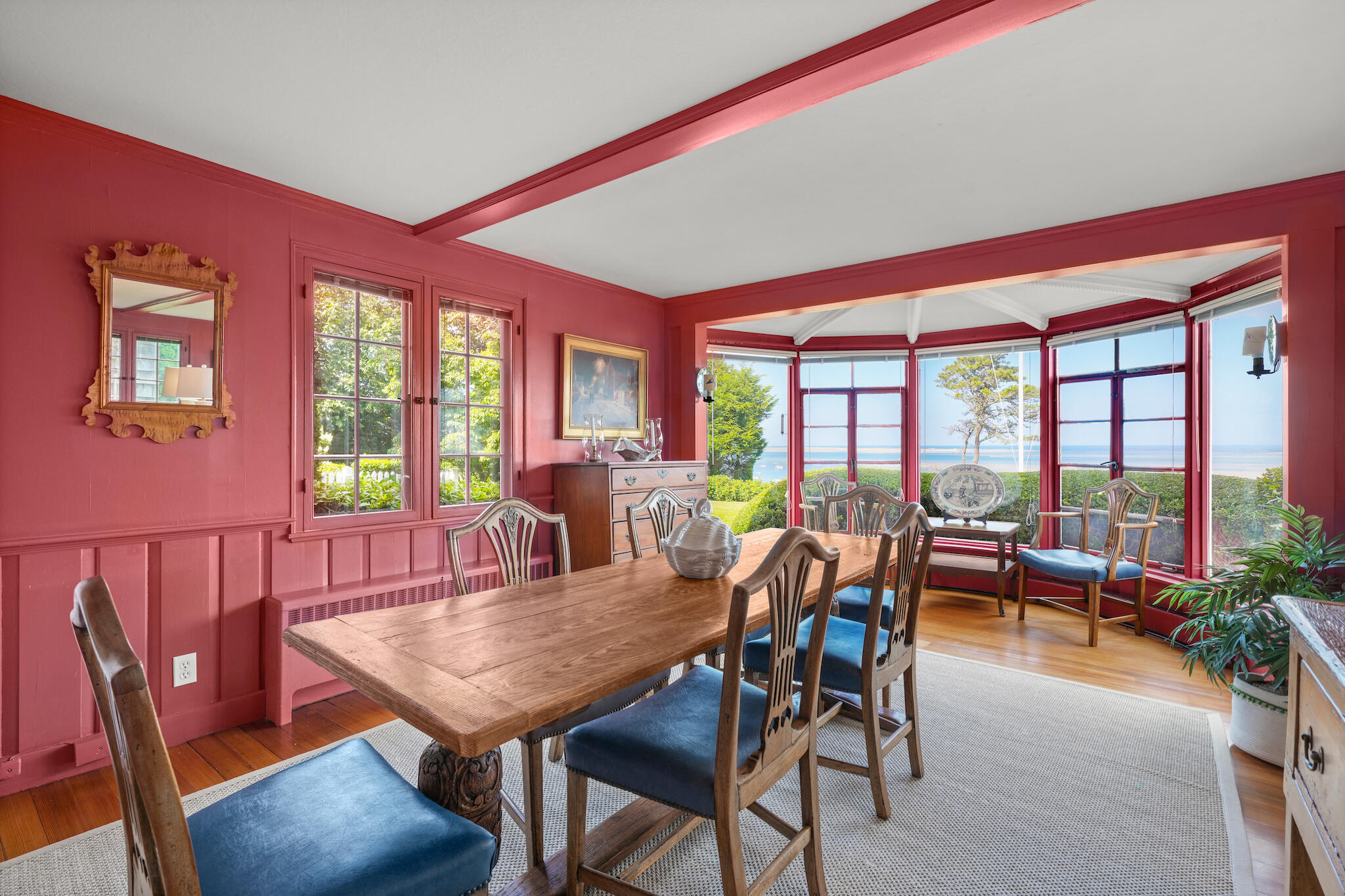 552 Shore Road