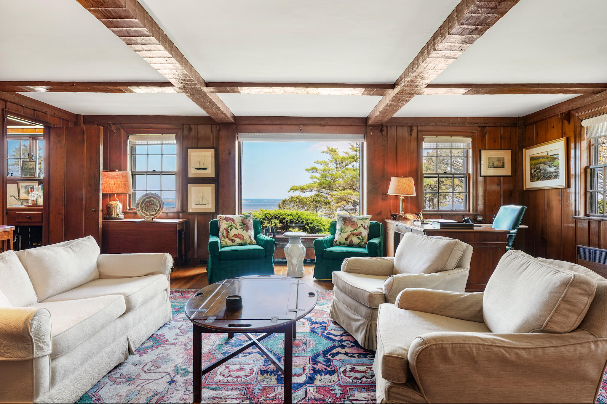 552 Shore Road