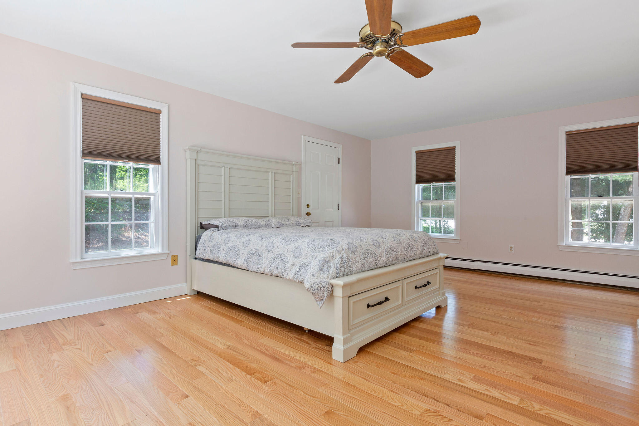 1081 River Road