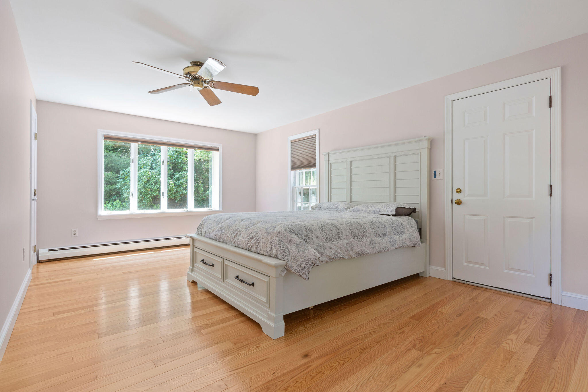 1081 River Road