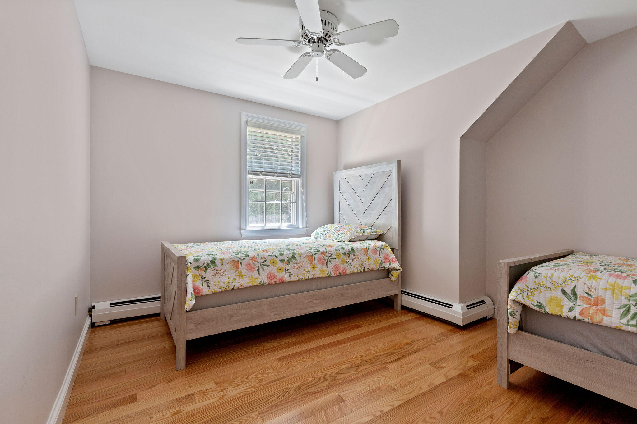 1081 River Road