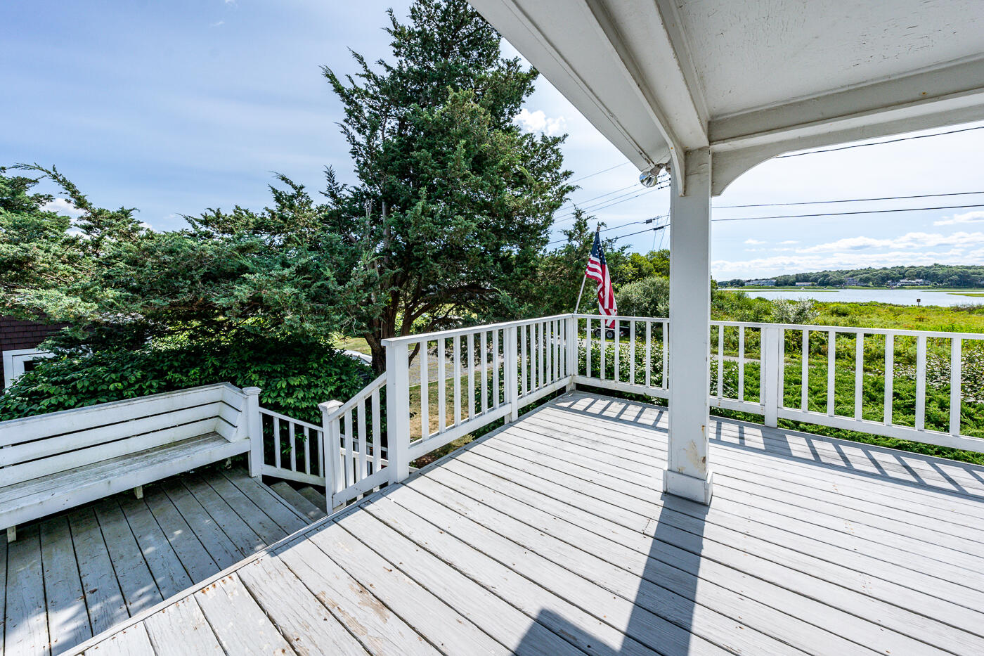 32 Cove Lane
