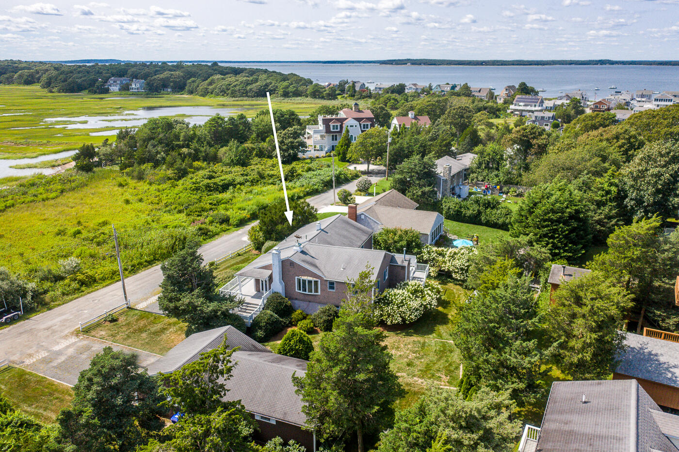 32 Cove Lane