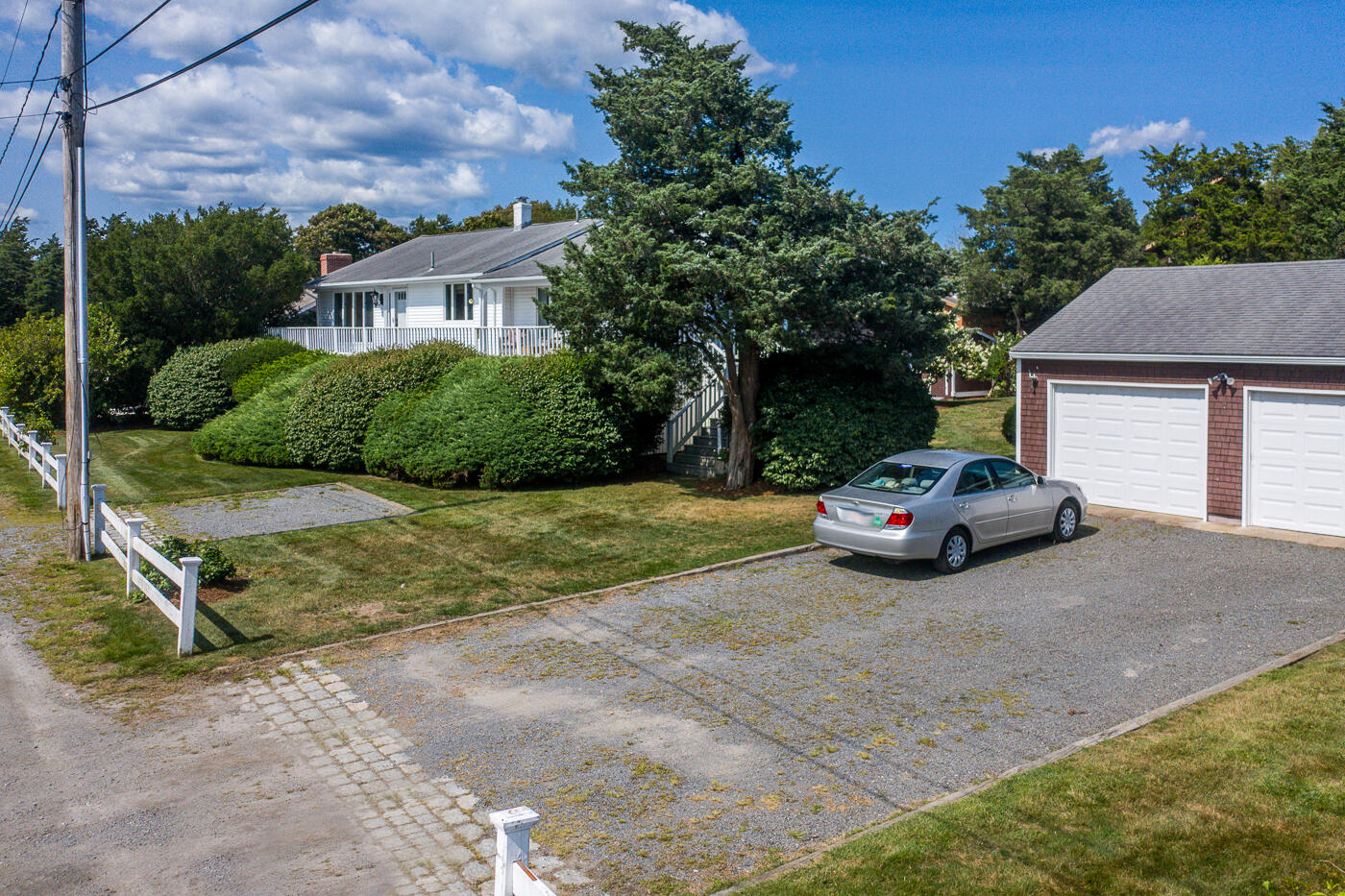 32 Cove Lane