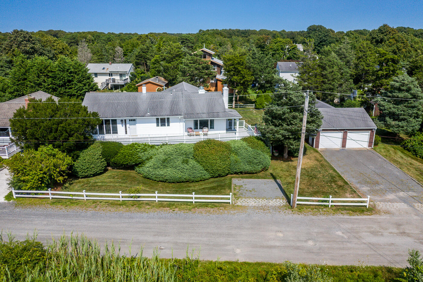 32 Cove Lane
