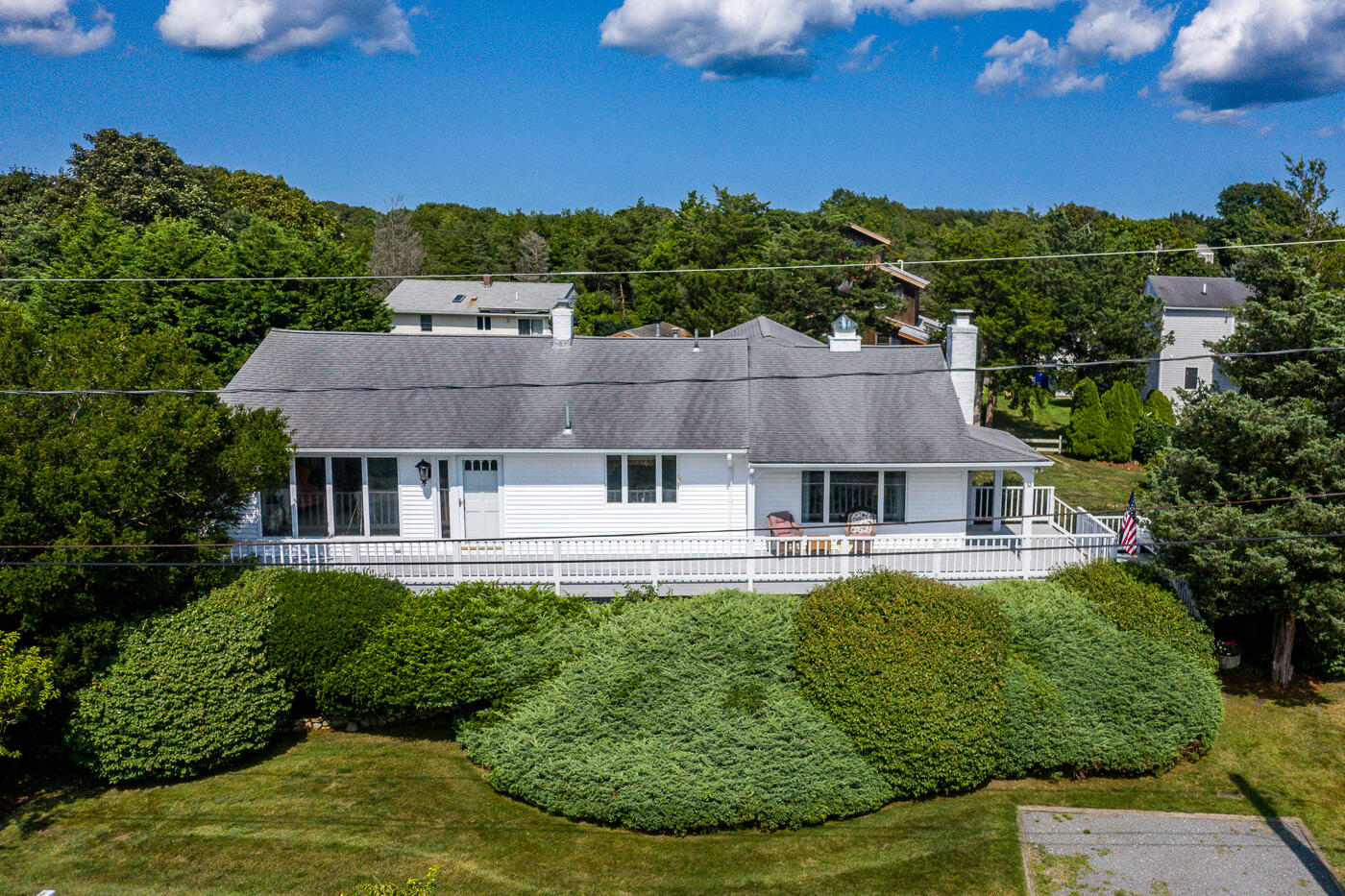 32 Cove Lane