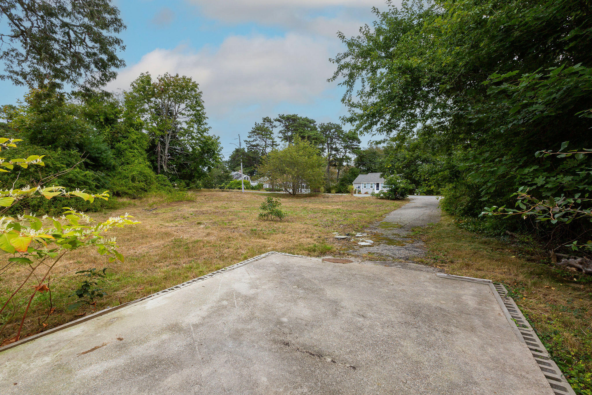 24 Indian Trail