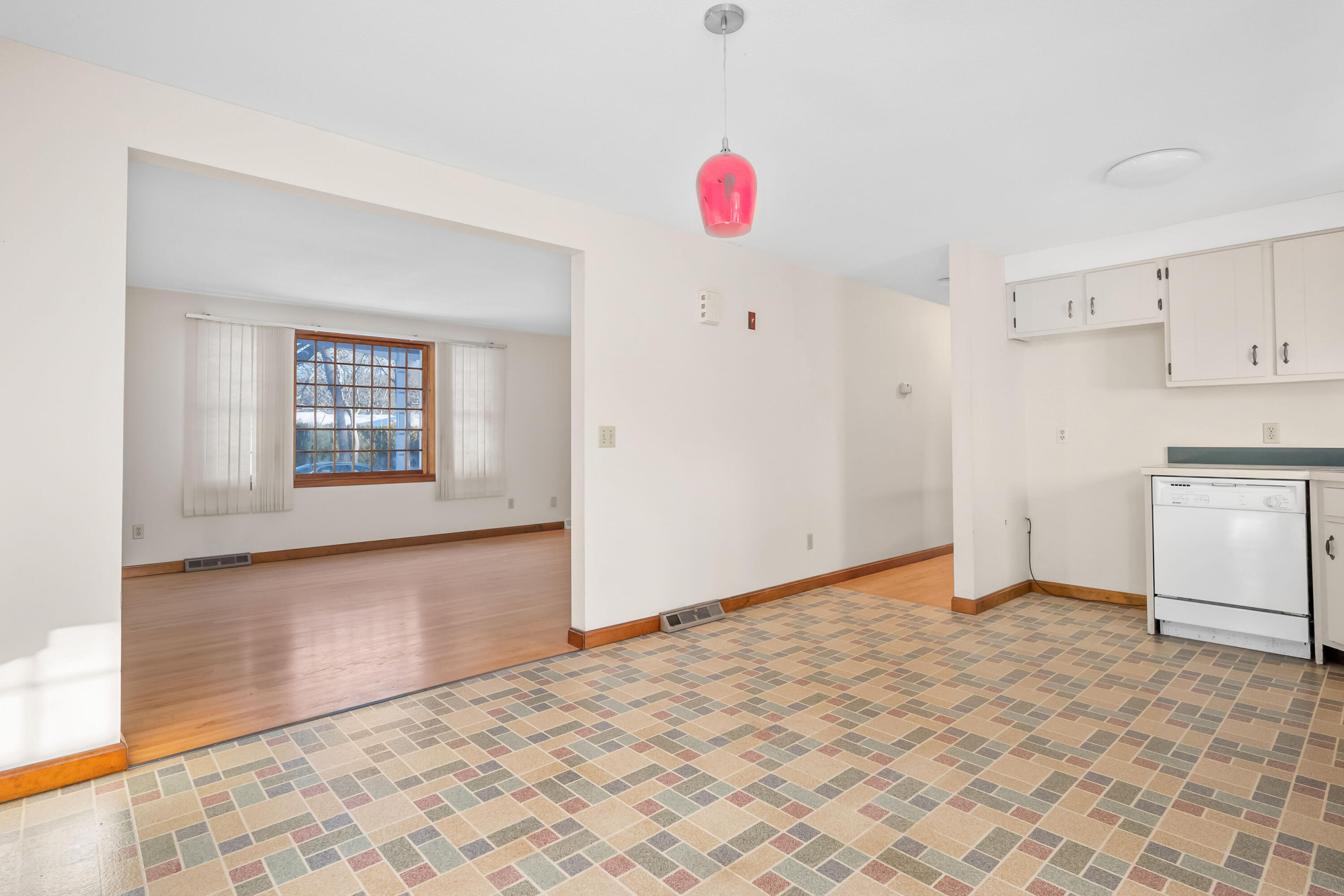 38 Mcnamara Avenue