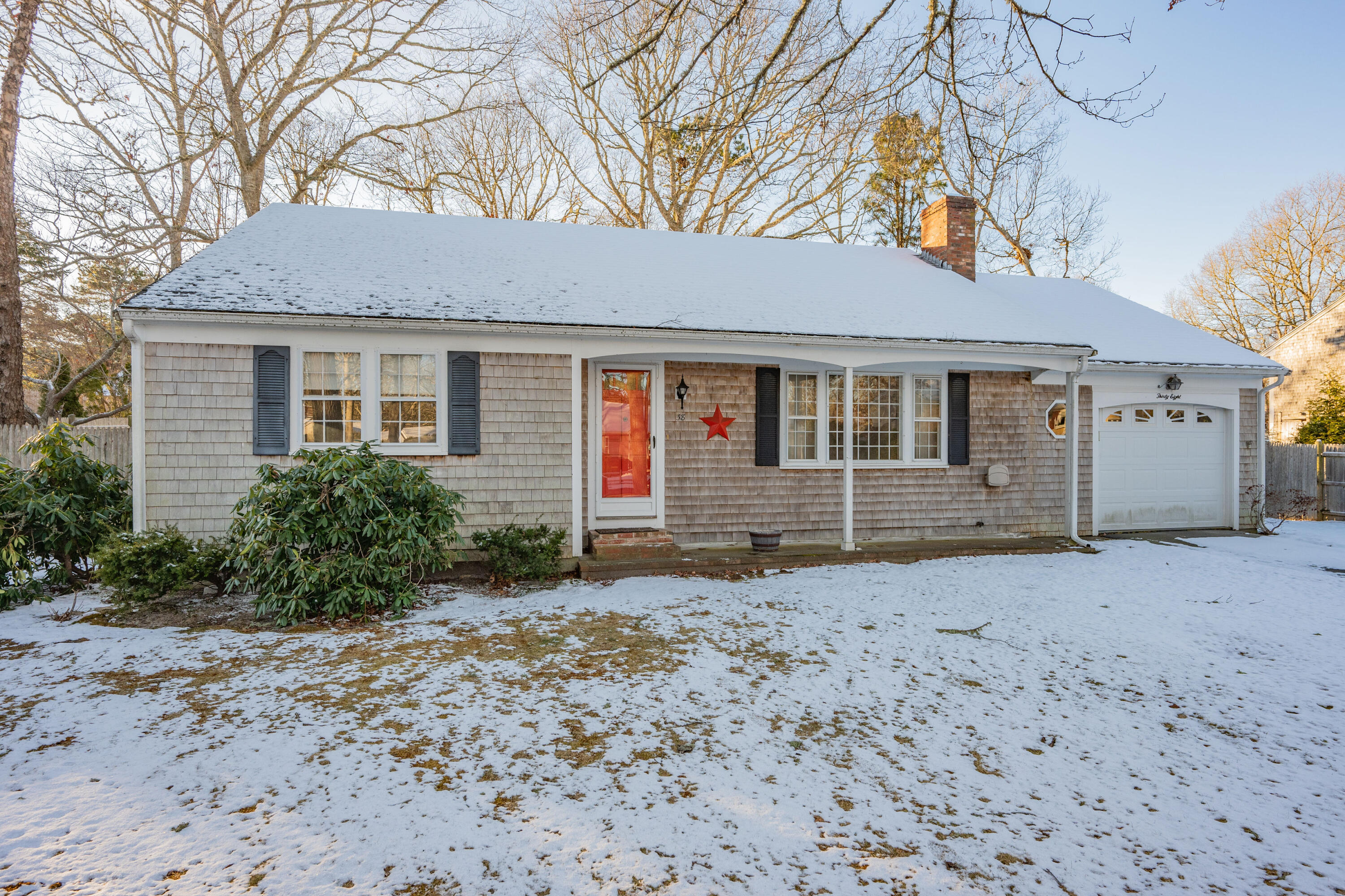 38 Mcnamara Avenue
