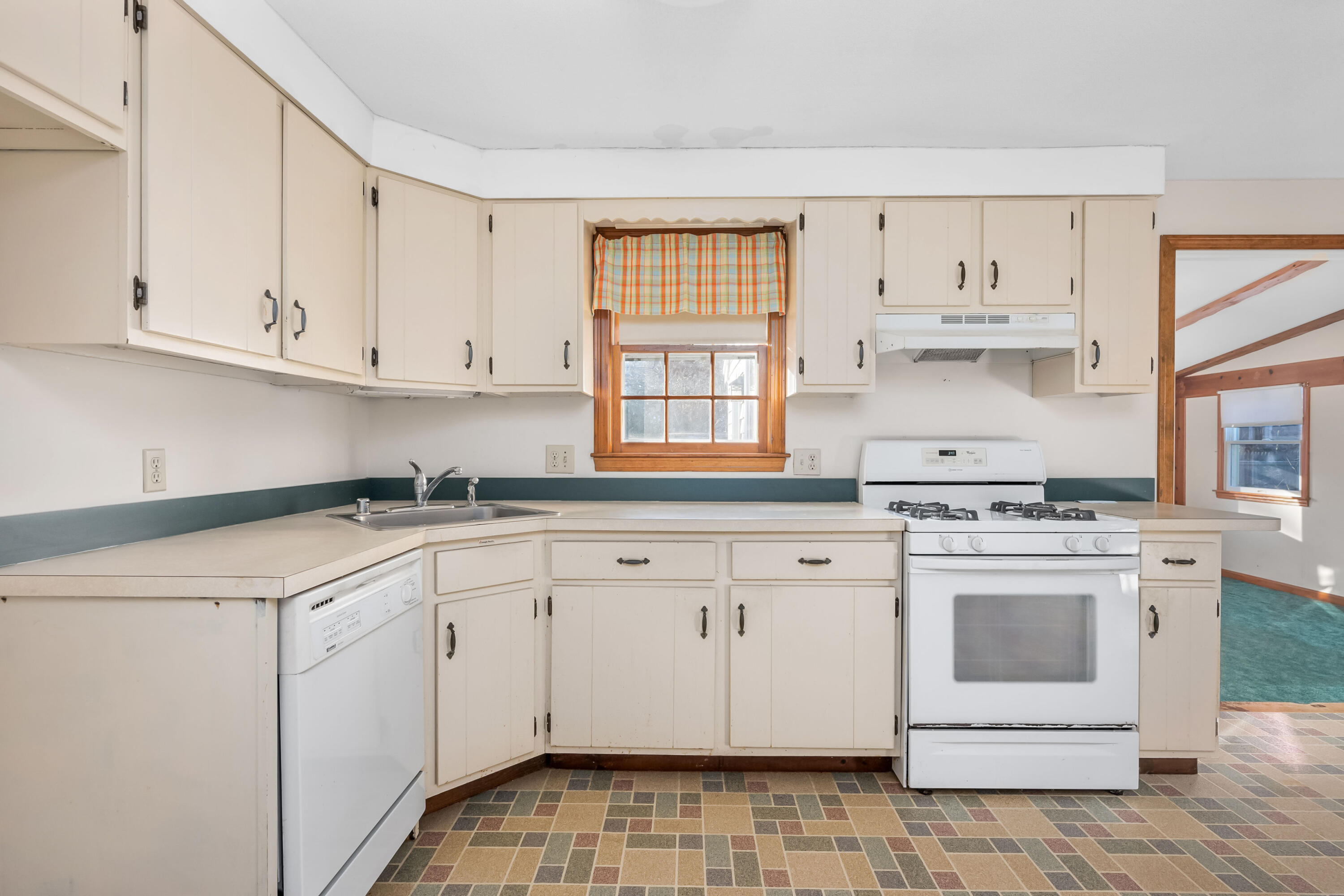 38 Mcnamara Avenue