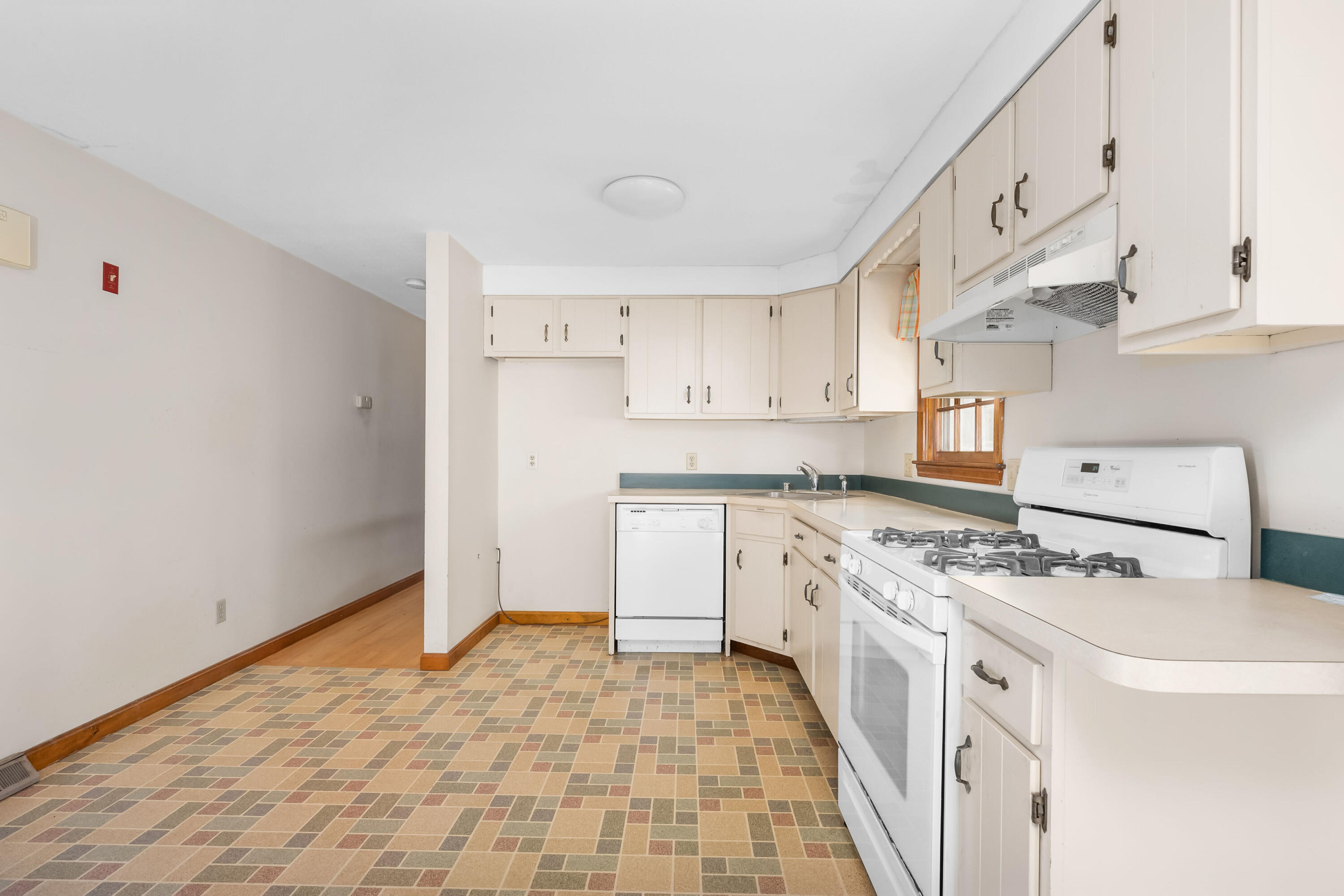 38 Mcnamara Avenue
