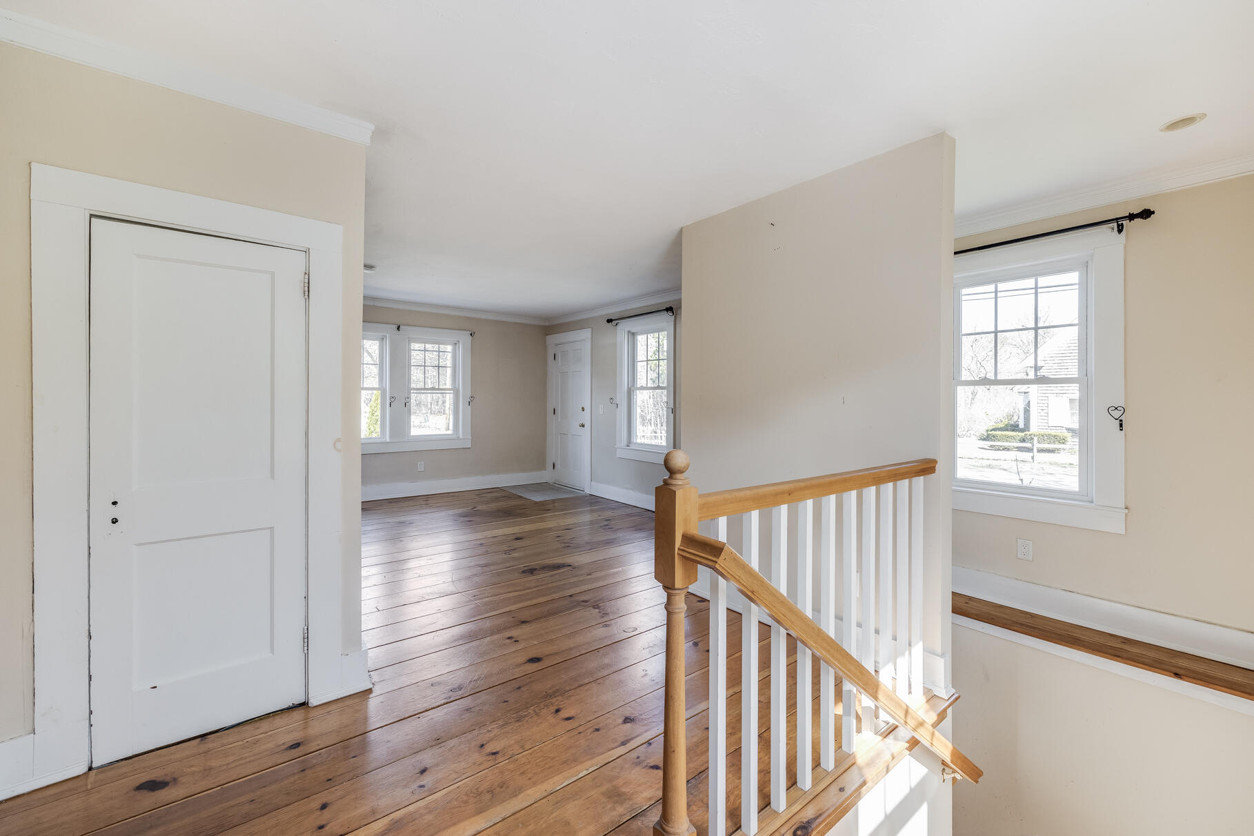 33 Queen Anne Road