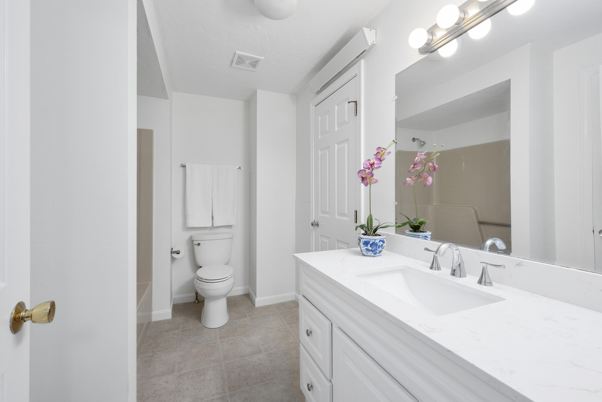 55 Old Colony Way # 3 Unit: A-3