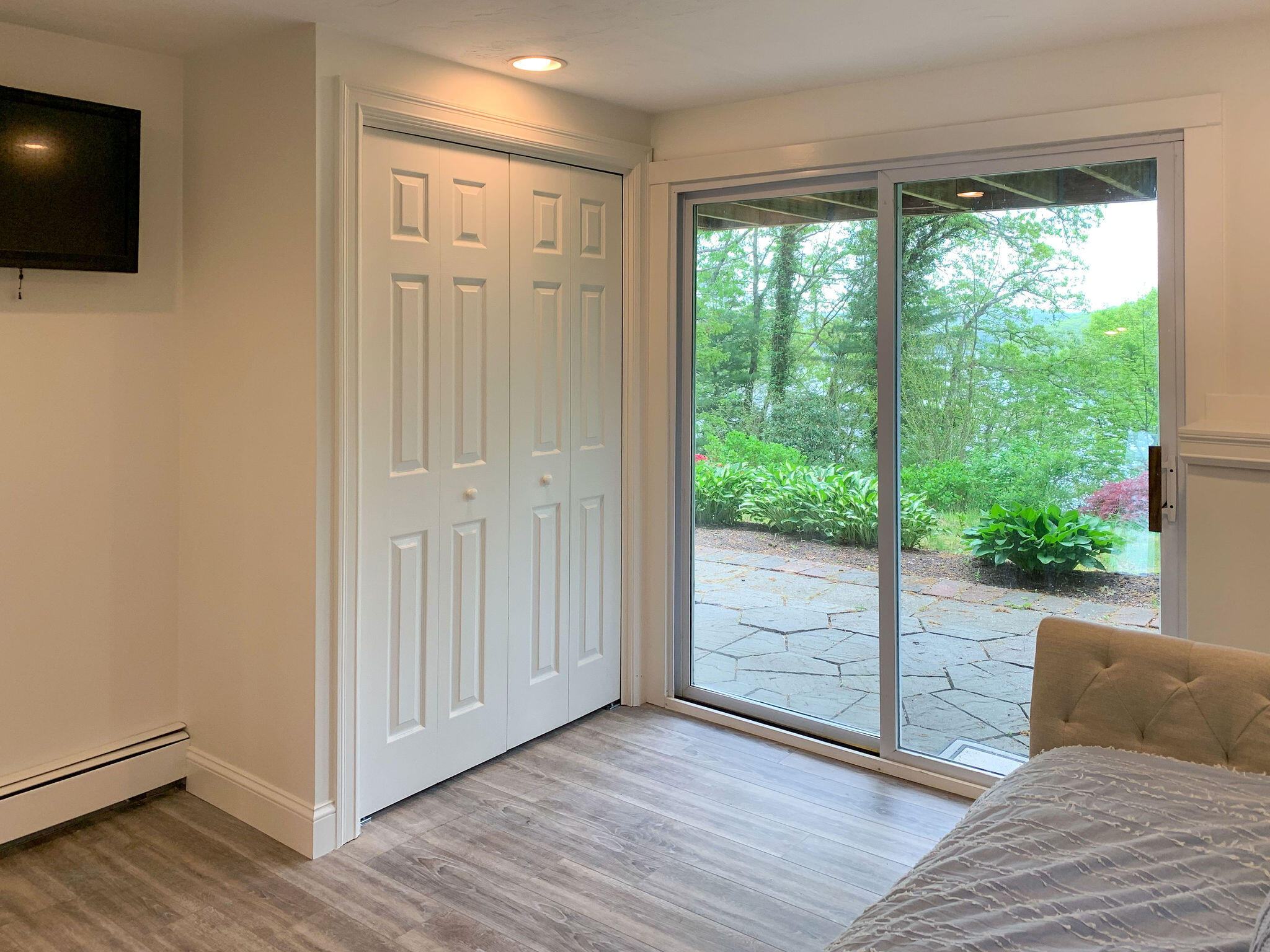 16 Teaberry Lane