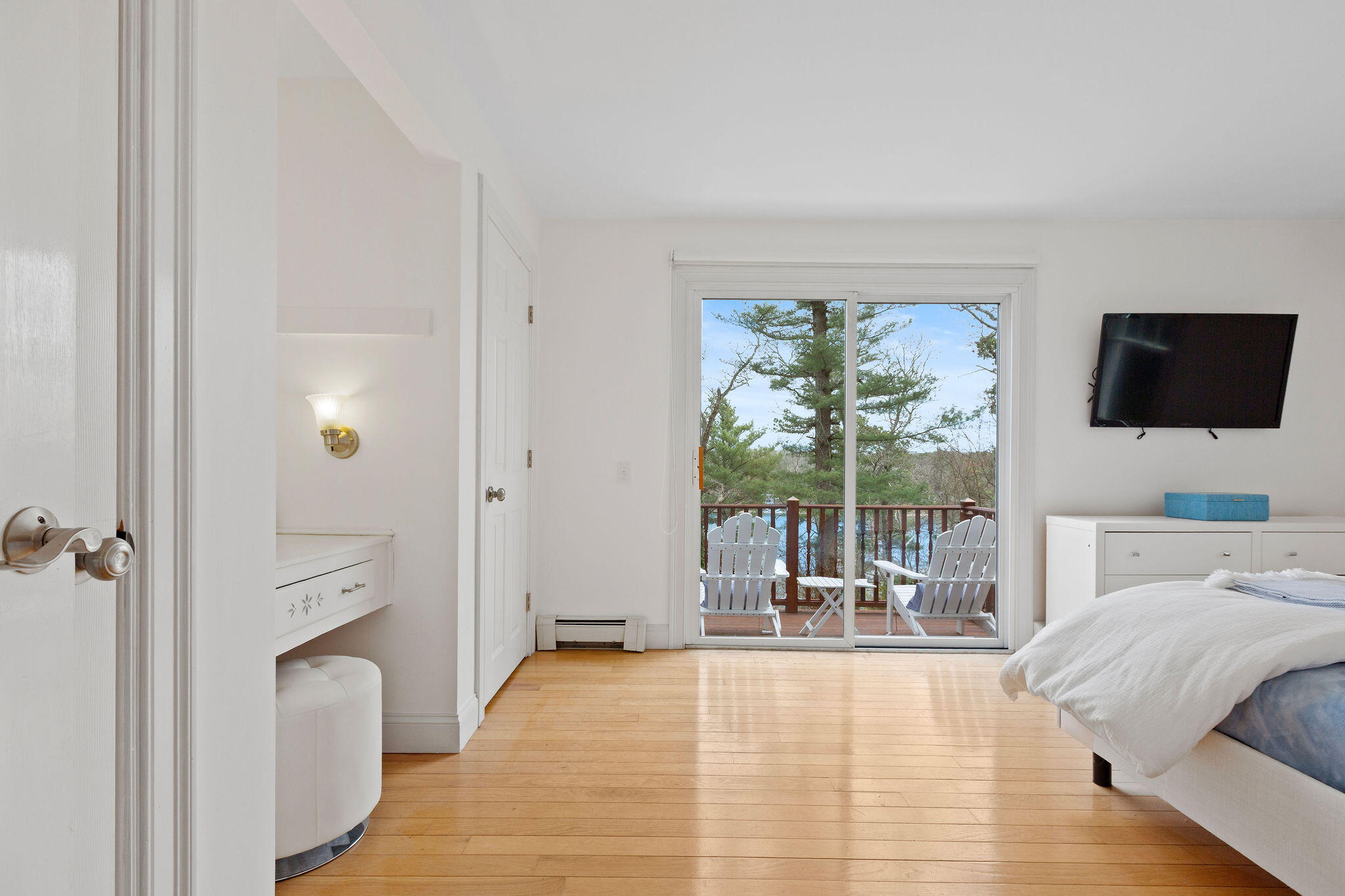 16 Teaberry Lane