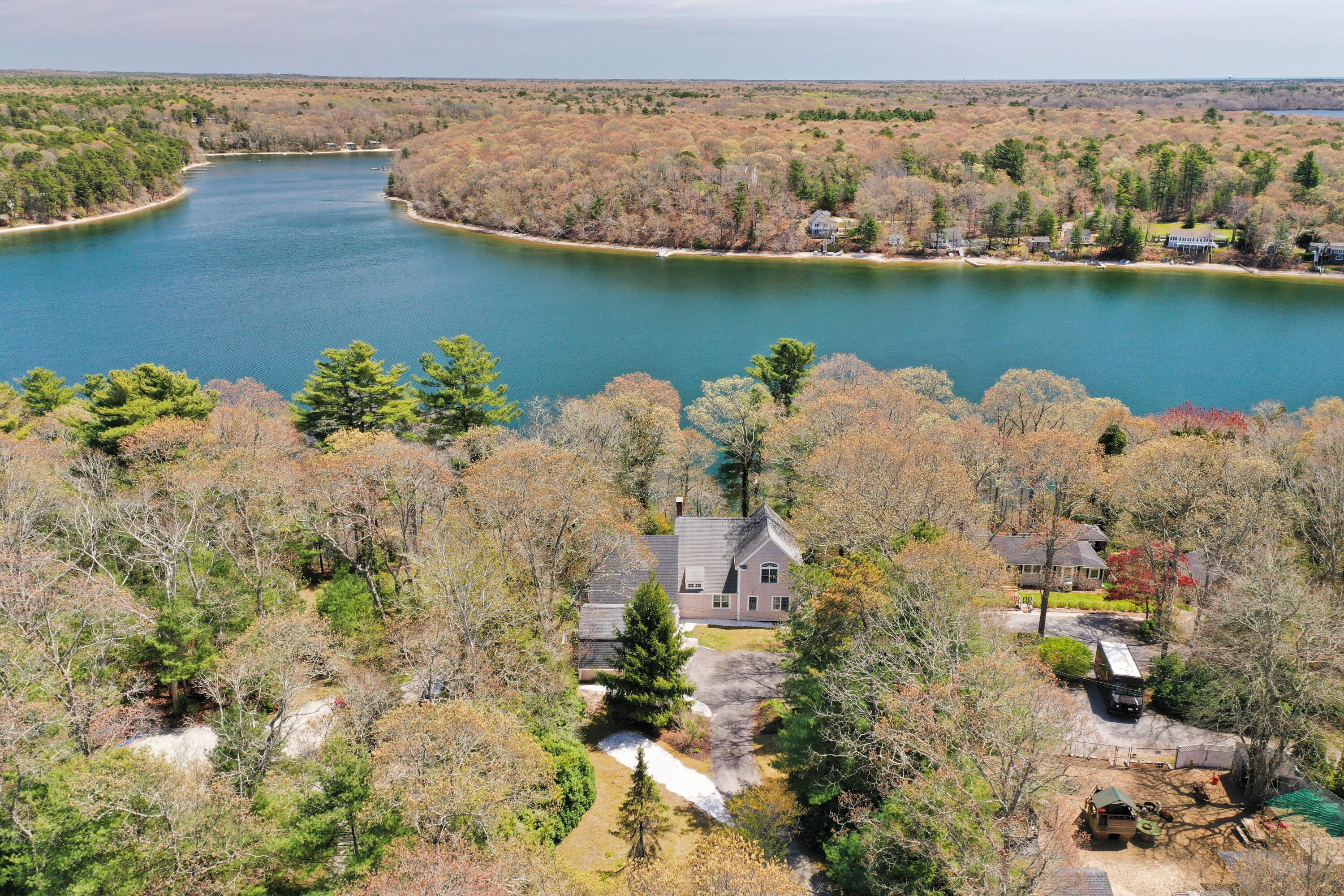 16 Teaberry Lane
