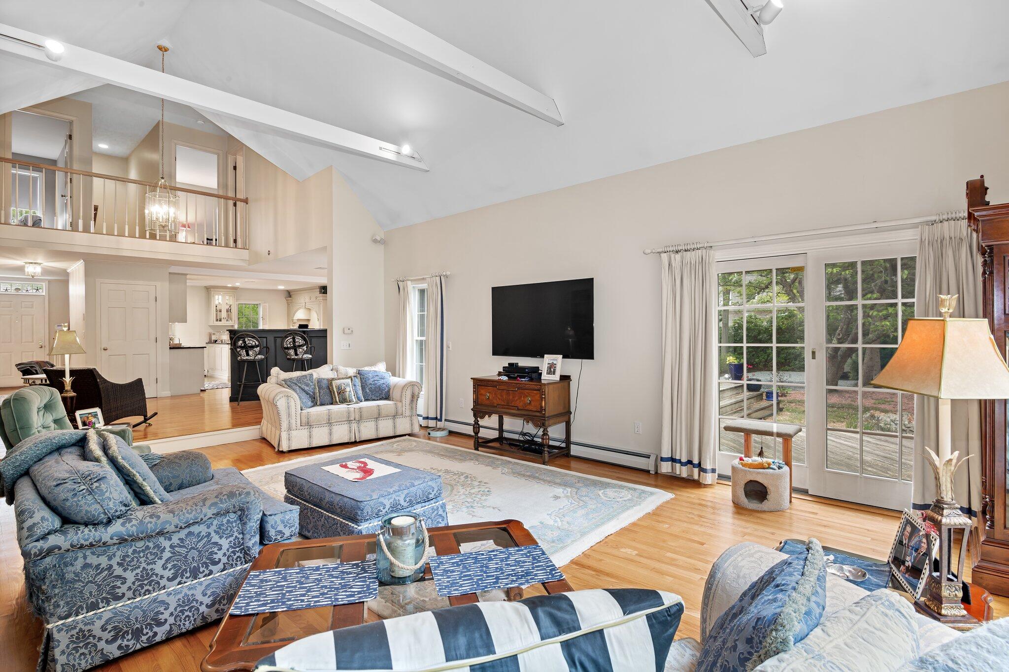 91 Ridgewood Drive