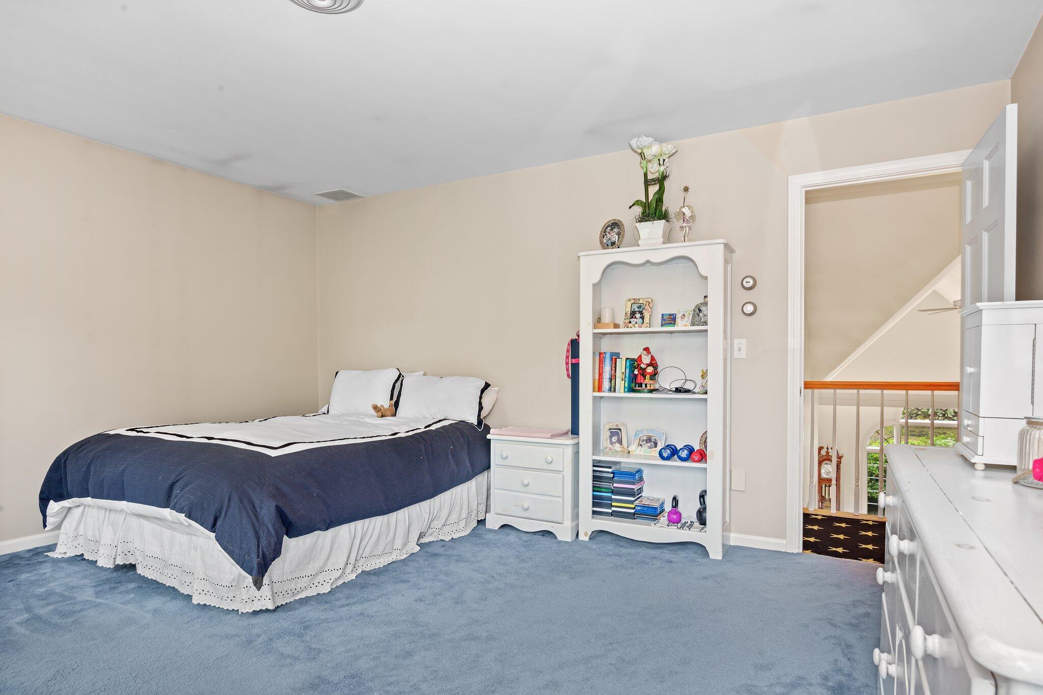 91 Ridgewood Drive