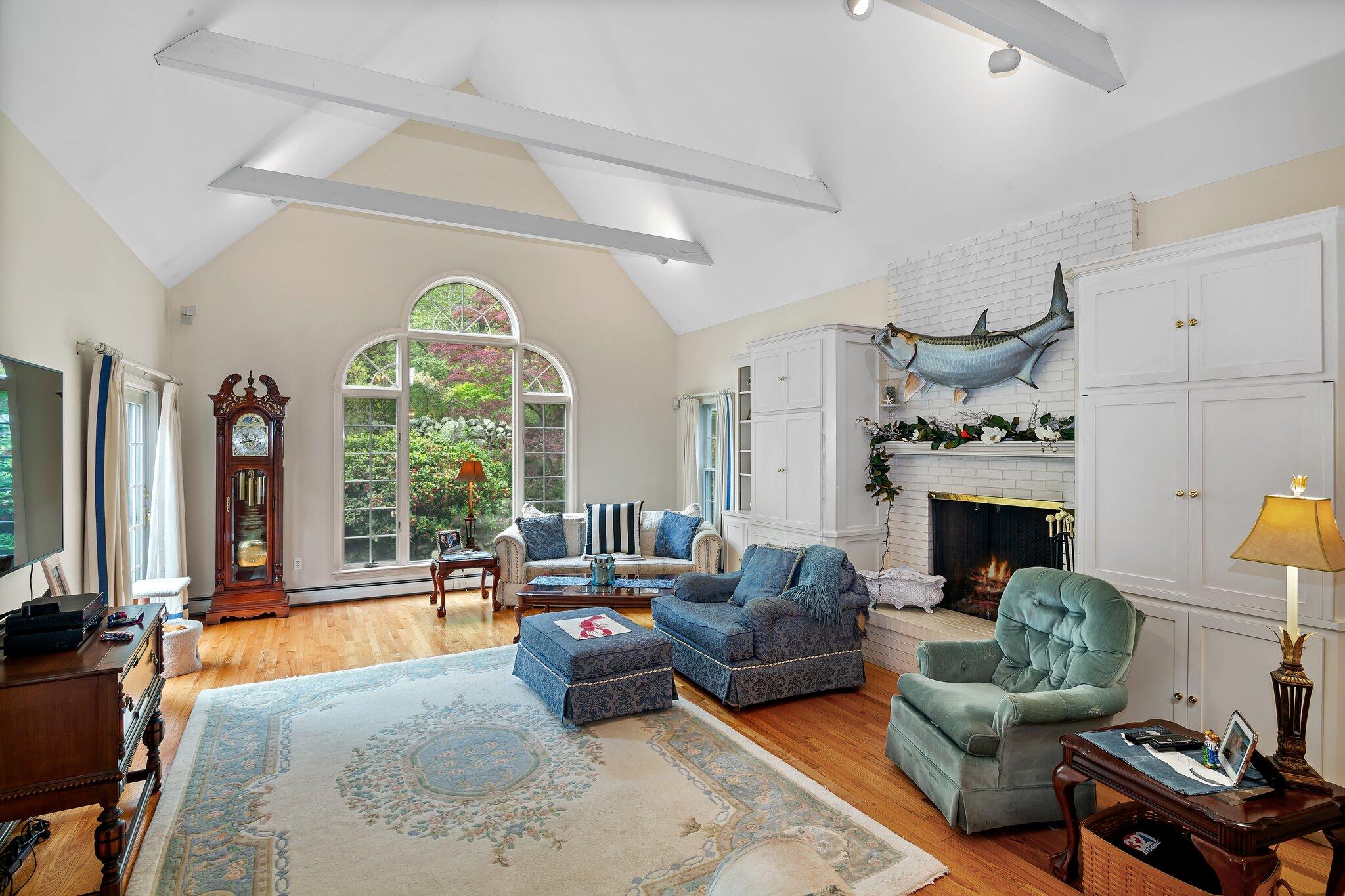 91 Ridgewood Drive