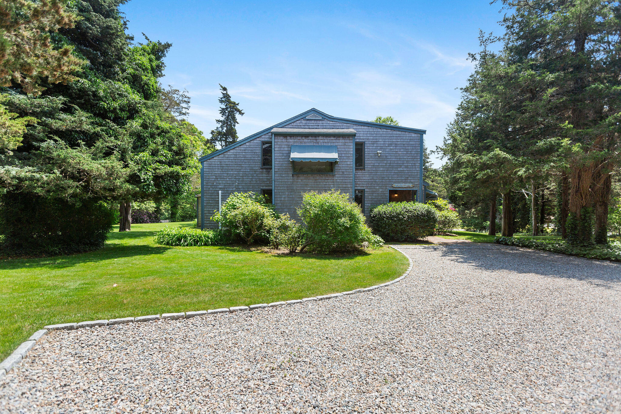 24 Sparrowhawk Road