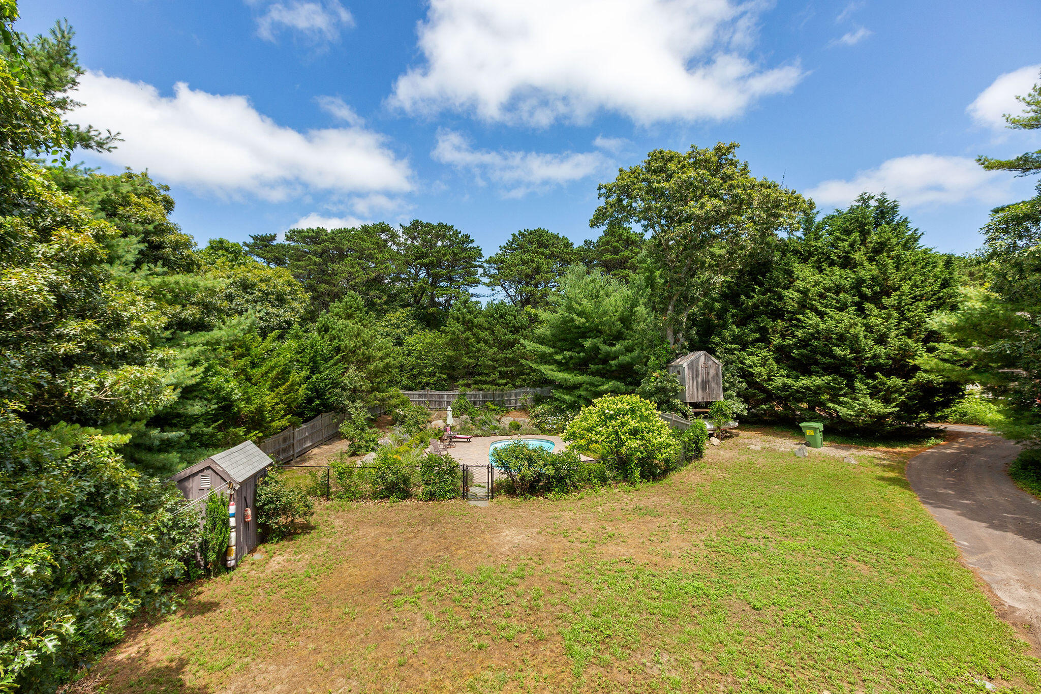 20 White Pines Drive