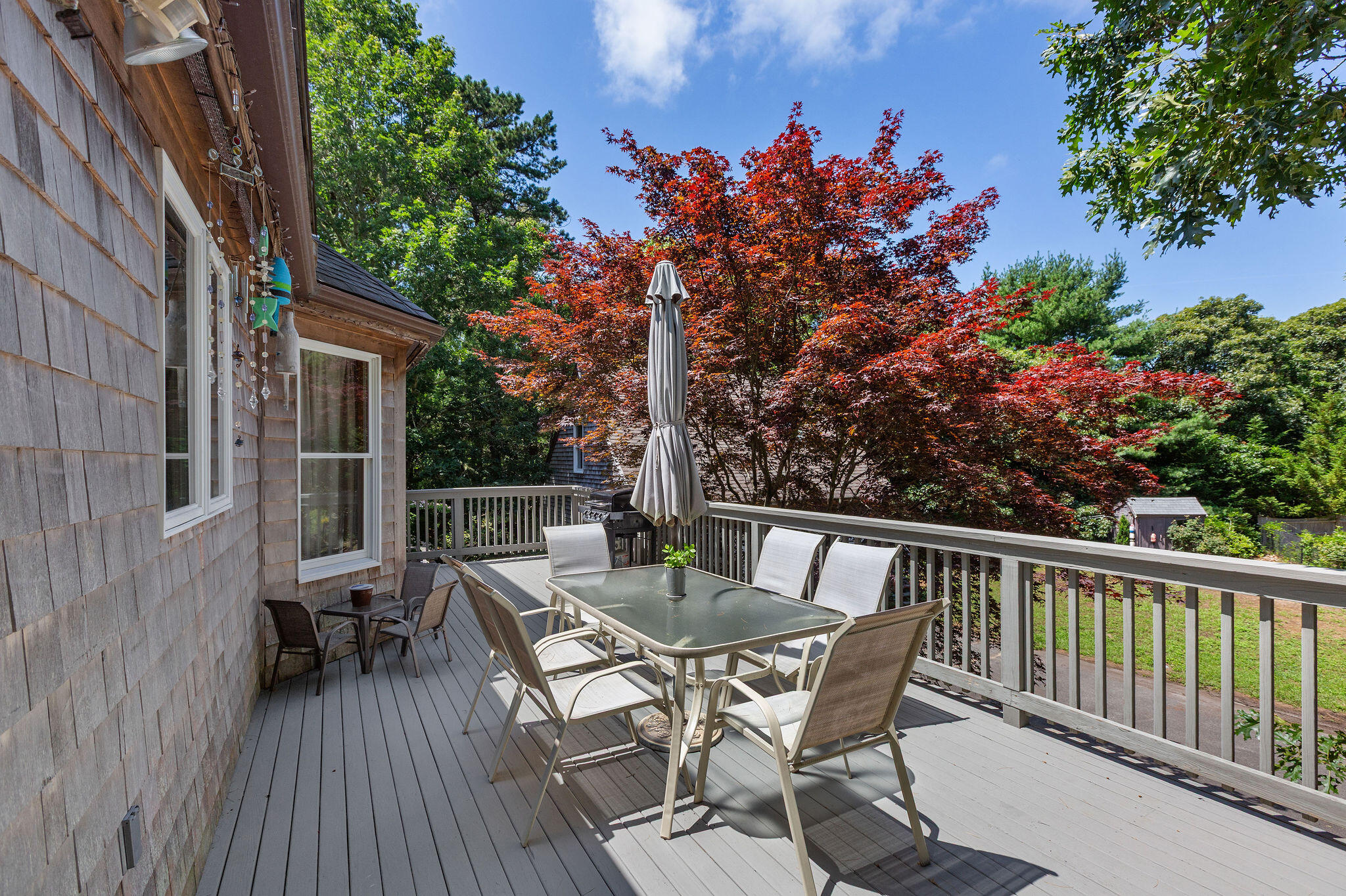 20 White Pines Drive