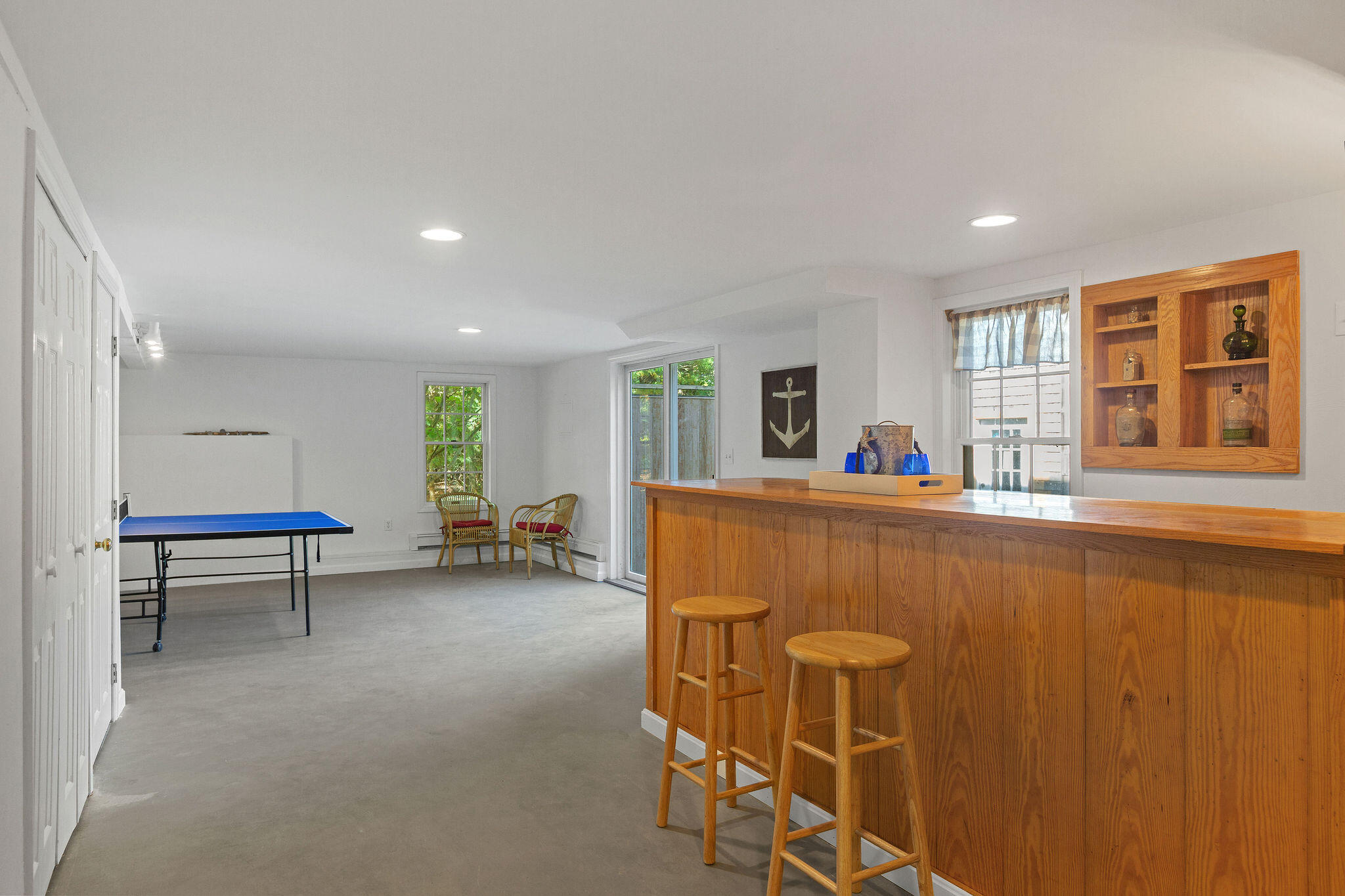 20 White Pines Drive