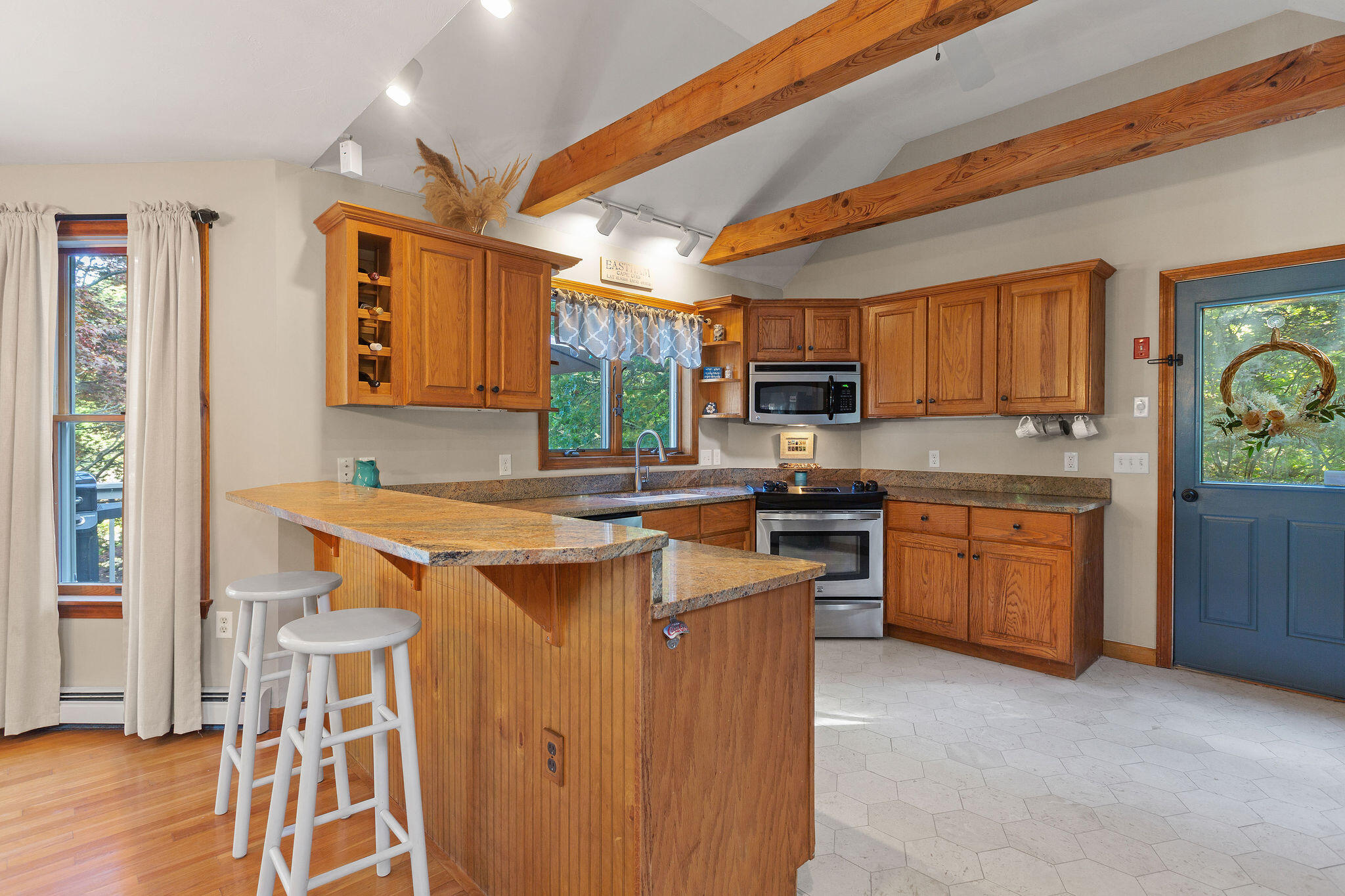 20 White Pines Drive