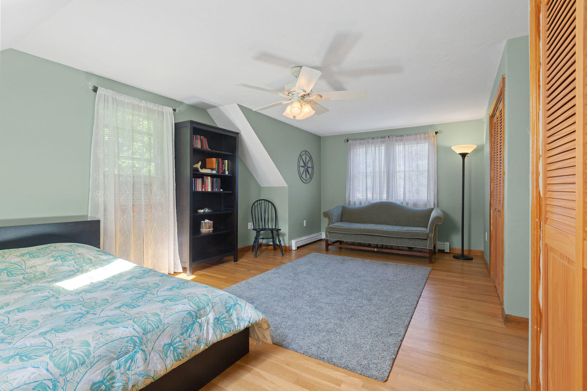 20 White Pines Drive