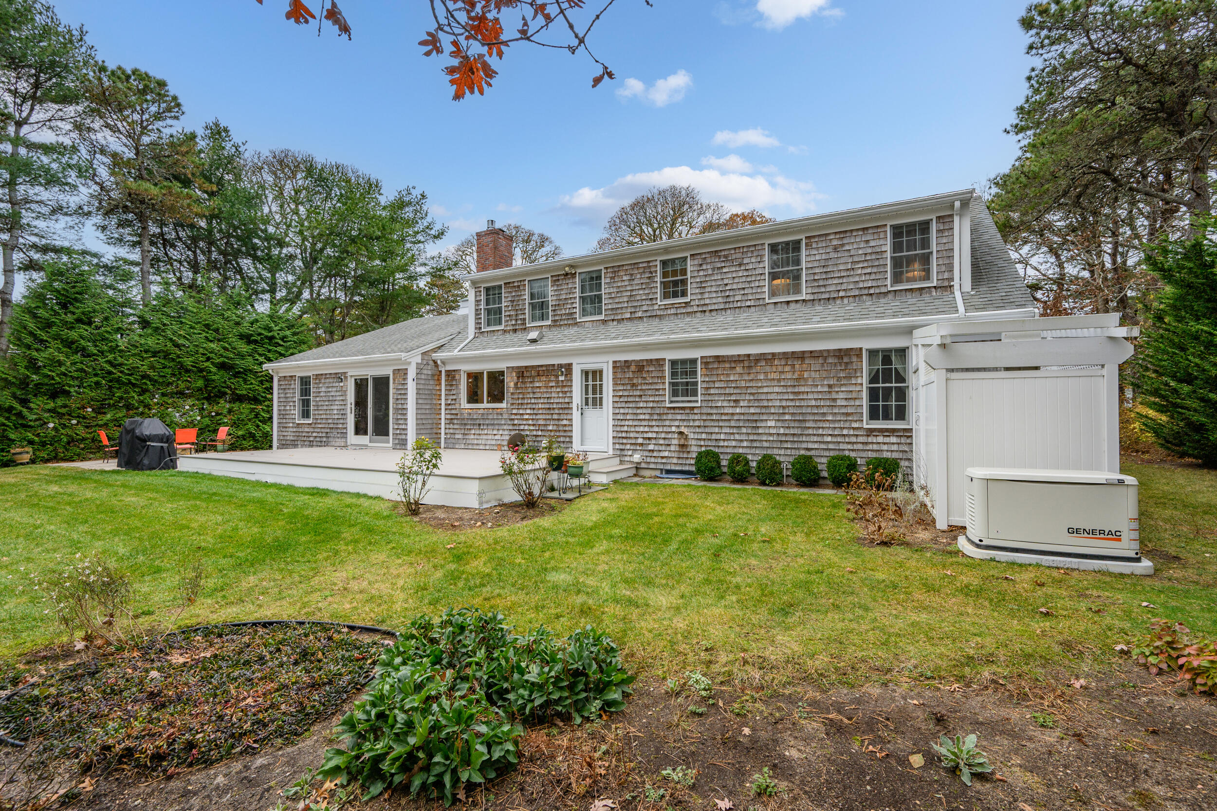 28 Lakeview Avenue