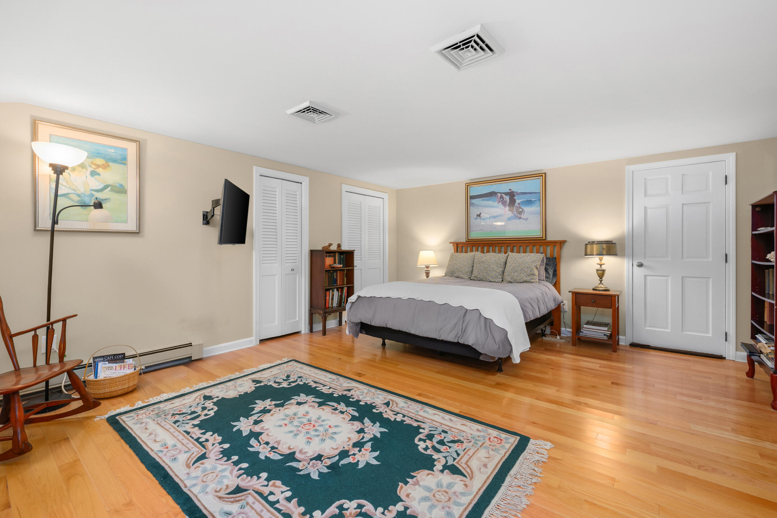 28 Lakeview Avenue