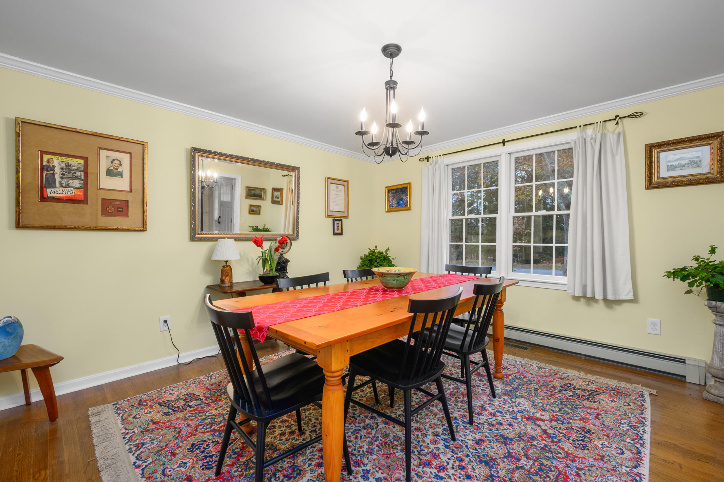 28 Lakeview Avenue