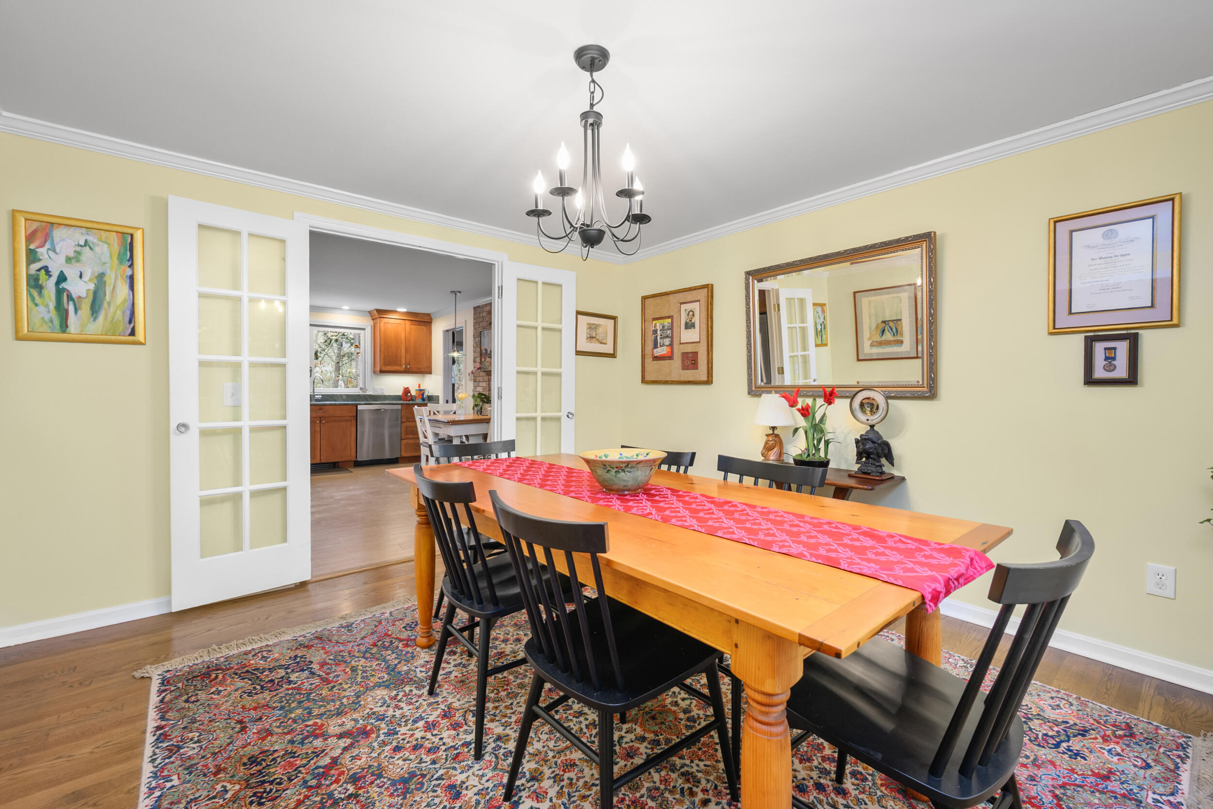 28 Lakeview Avenue