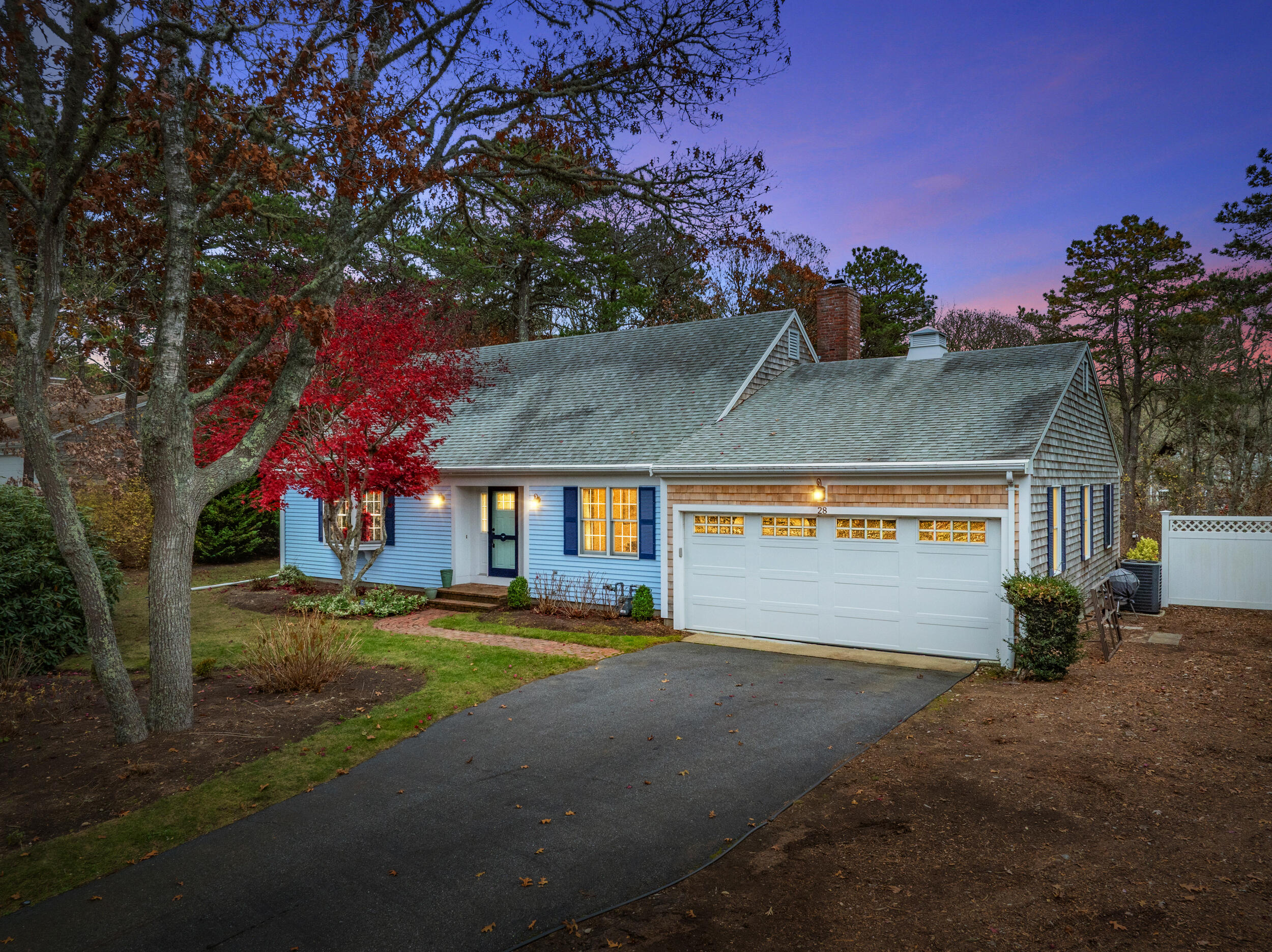 28 Lakeview Avenue