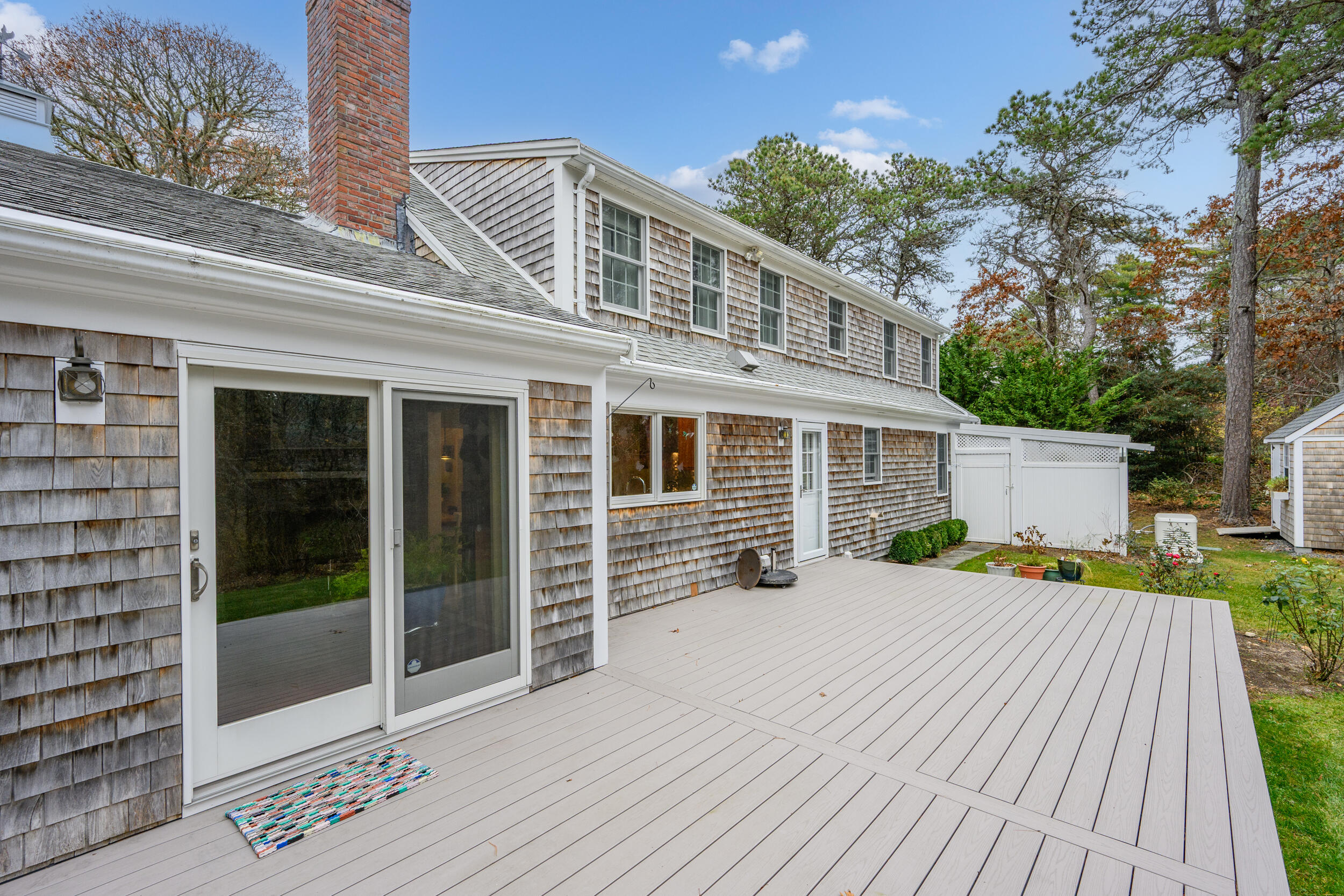 28 Lakeview Avenue