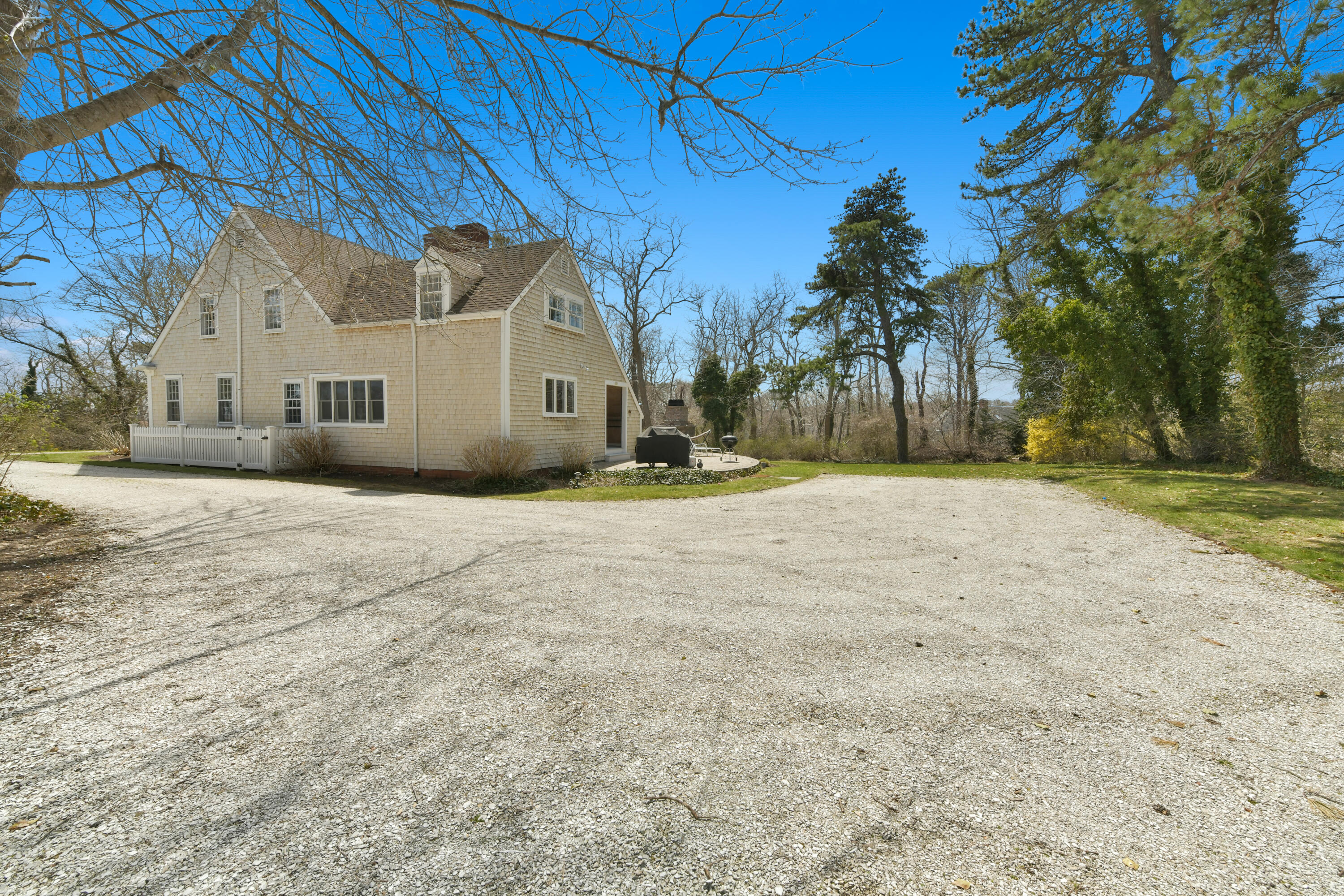 588 S Orleans Road