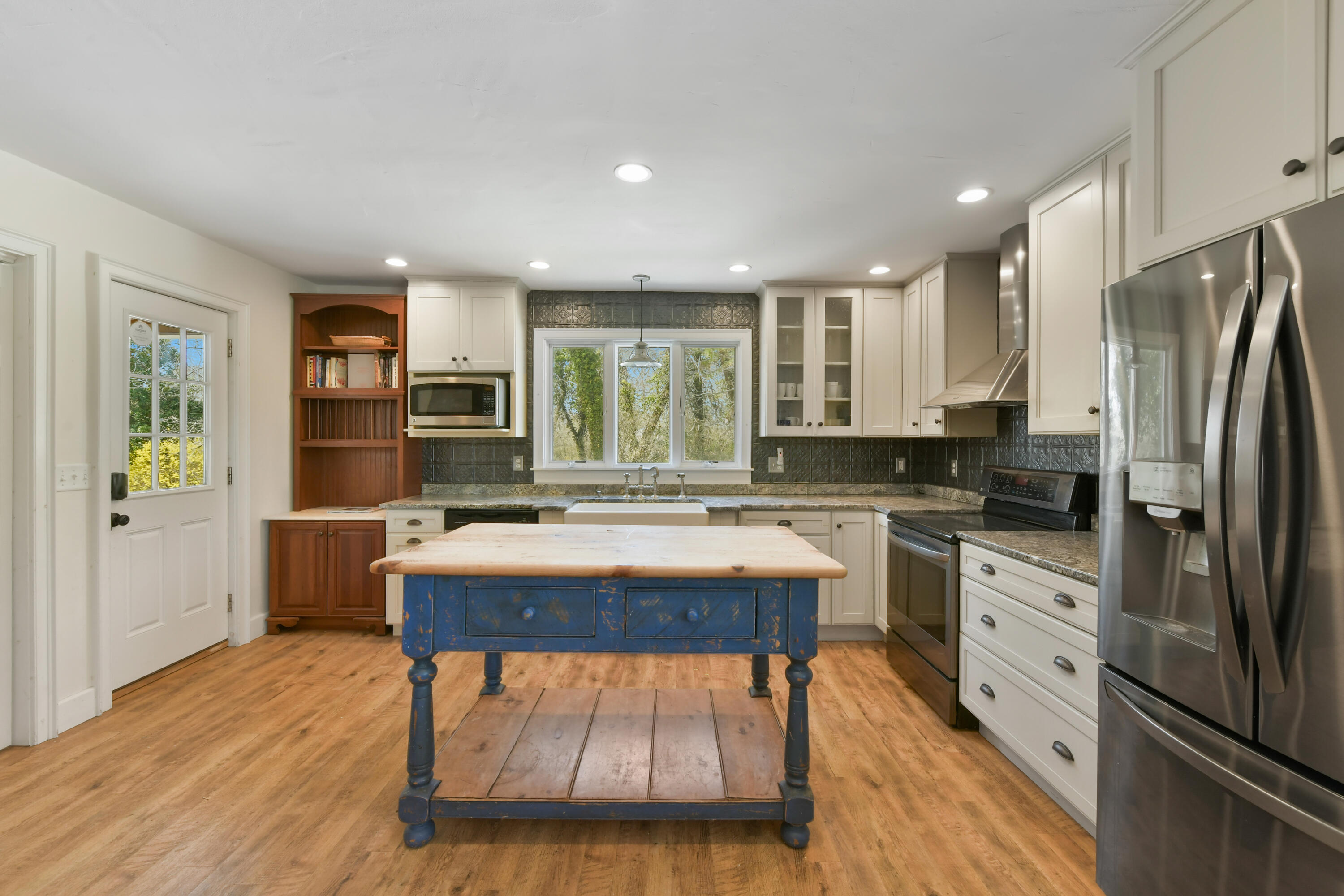 588 S Orleans Road