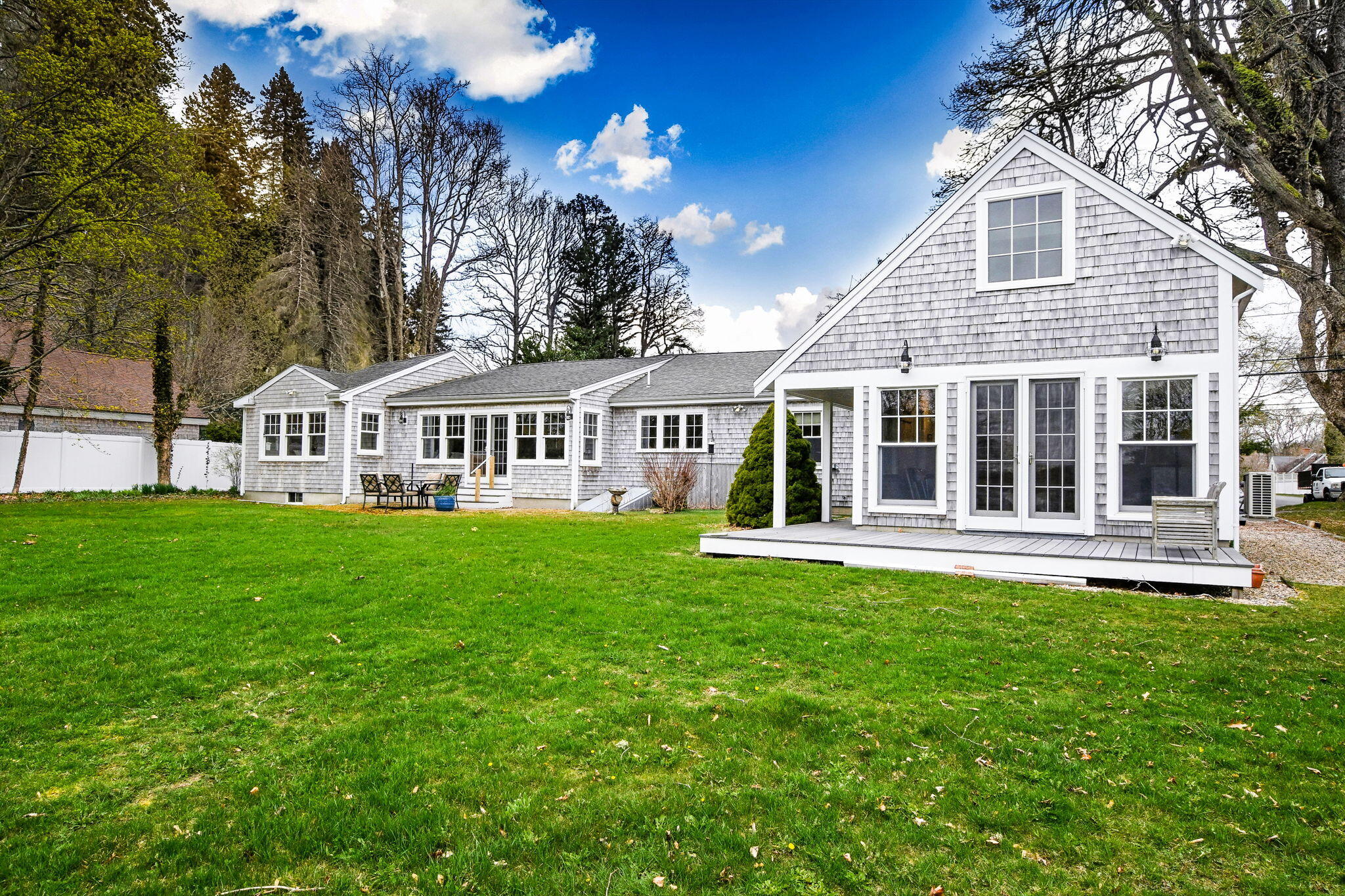 400 Davisville Road