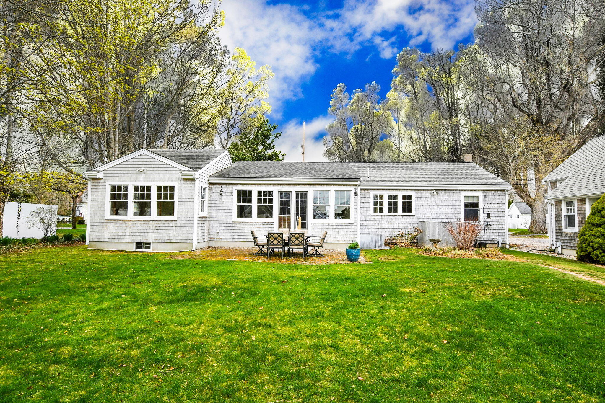 400 Davisville Road