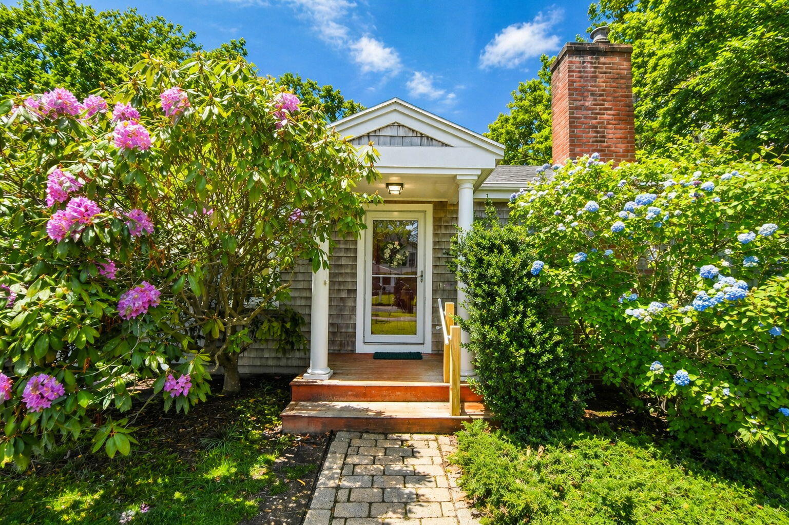 400 Davisville Road