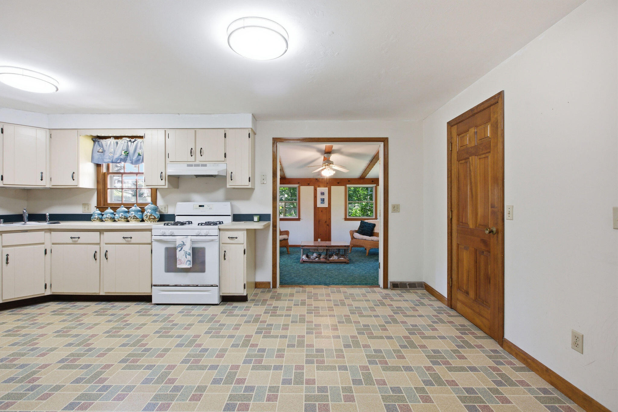 38 McNamara Avenue
