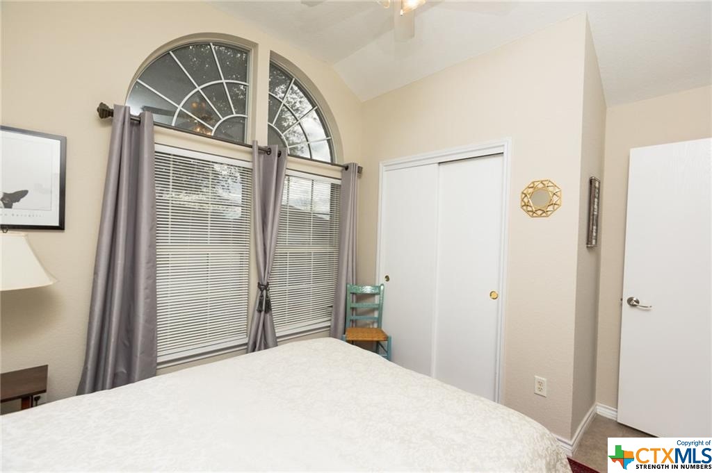 1614 Bent Oak Drive