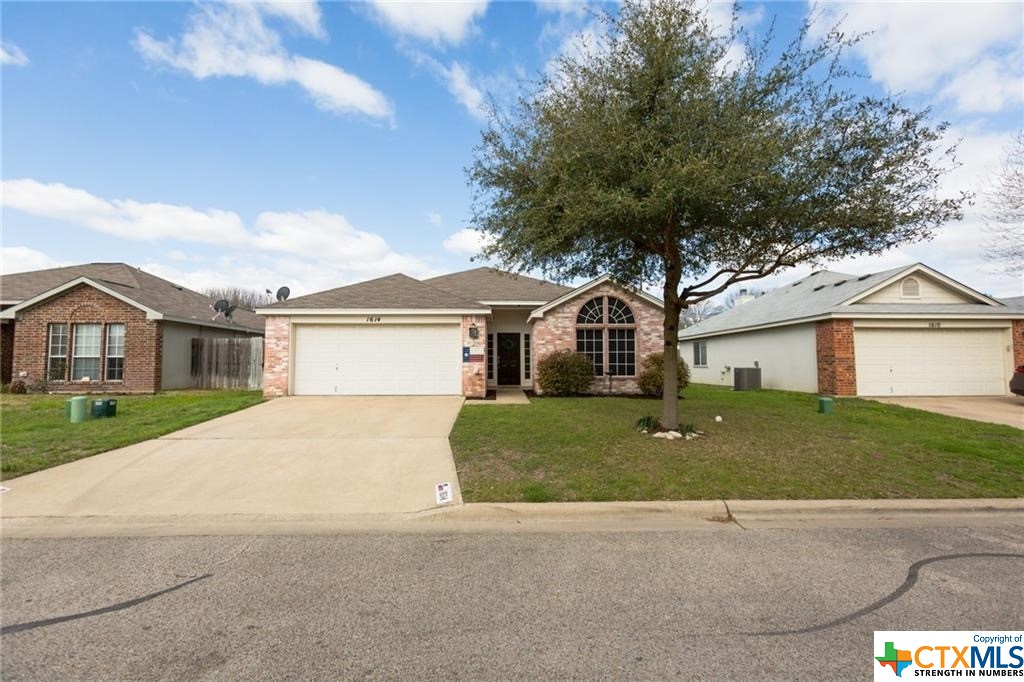 1614 Bent Oak Drive