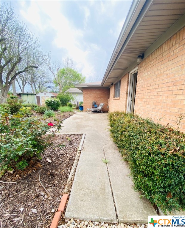 2205 S 51st Terrace Street