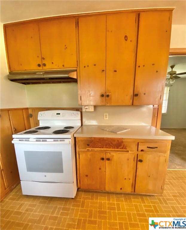 2205 S 51st Terrace Street