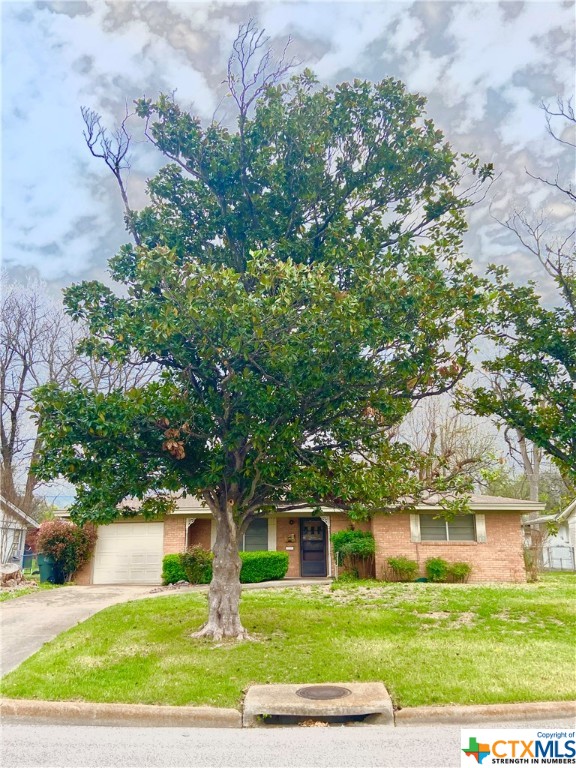 2205 S 51st Terrace Street