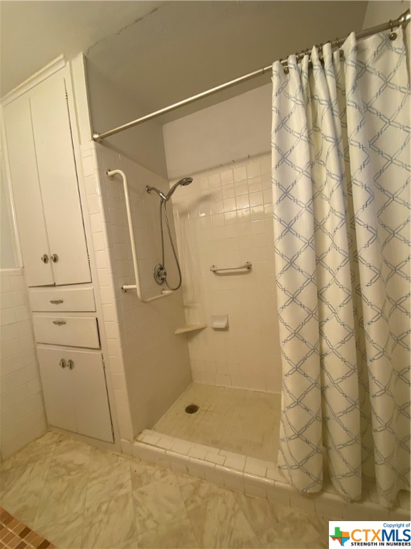 2205 S 51st Terrace Street